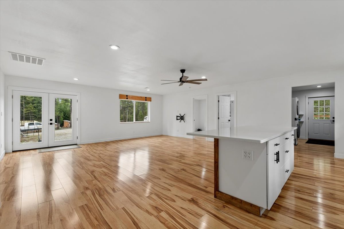 352 Whitetail Meadow Road Property Photo 9