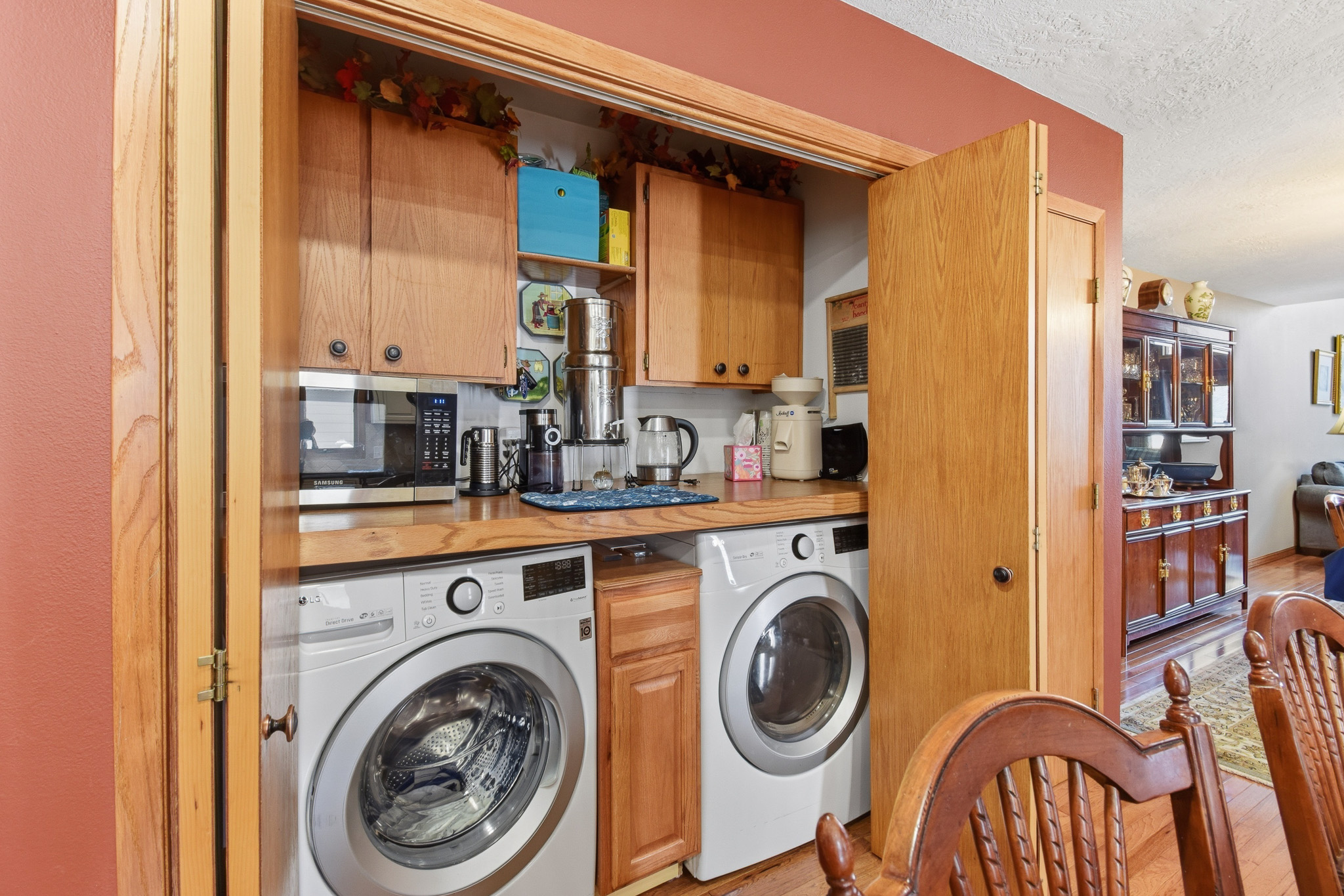 3204 Meadowood Lane 2d Property Photo 13
