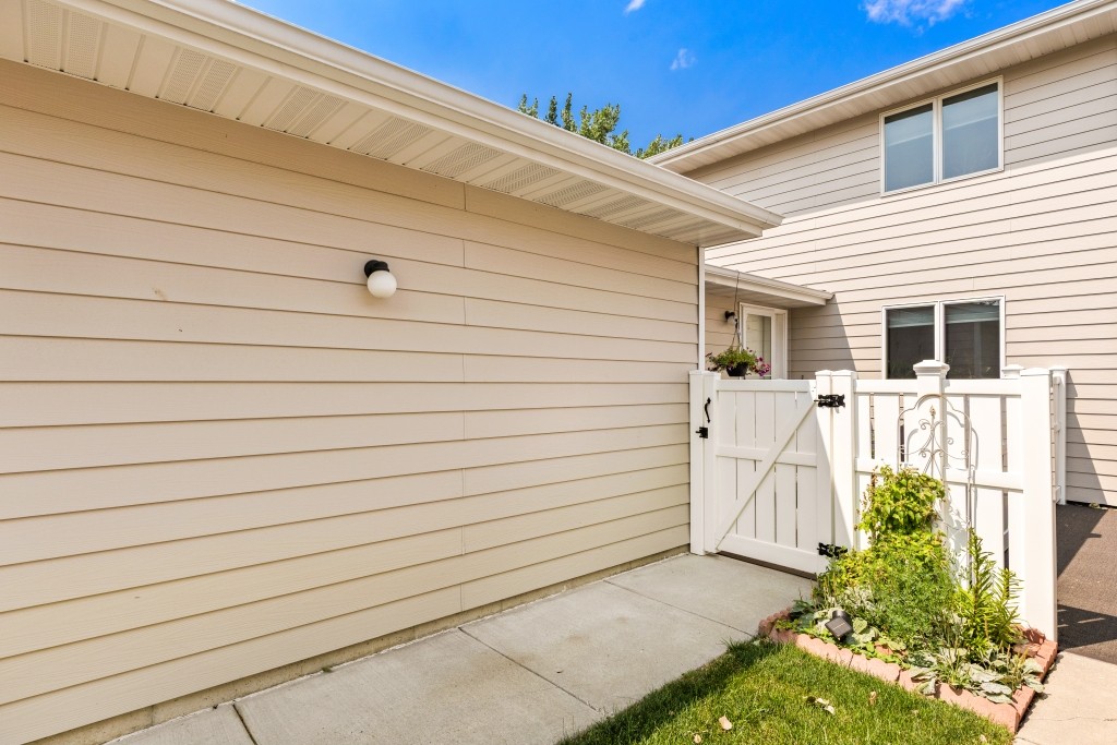 3204 Meadowood Lane 2d Property Photo 66