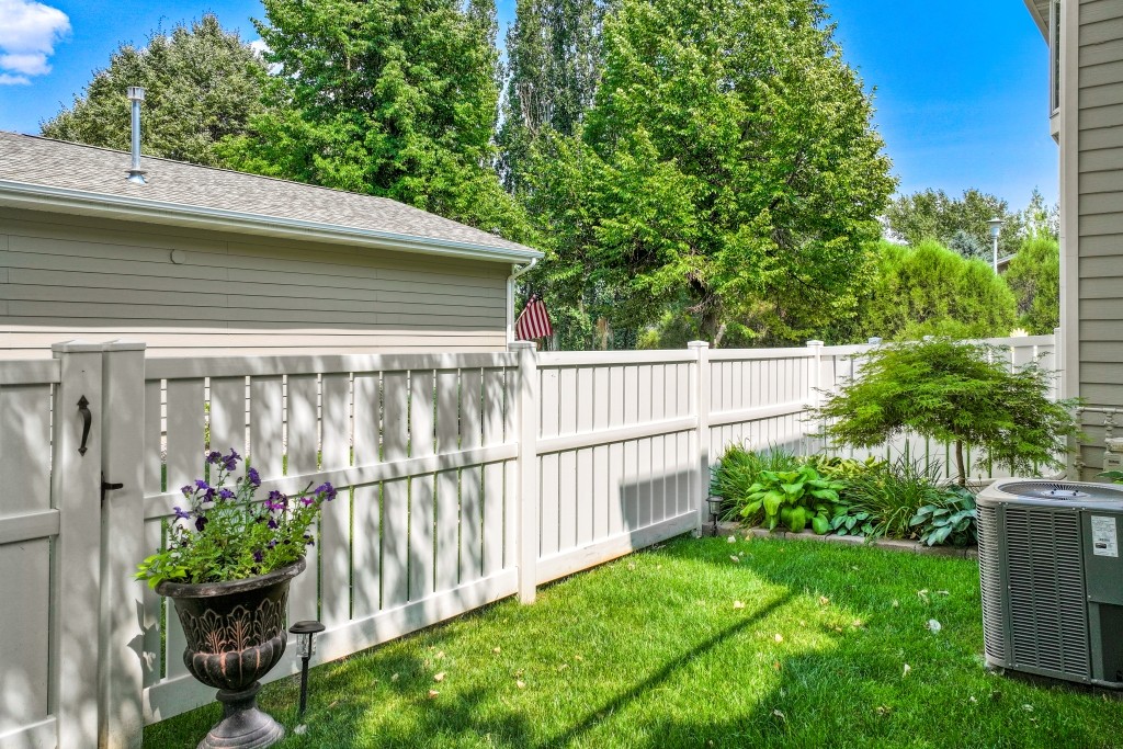 3204 Meadowood Lane 2d Property Photo 71