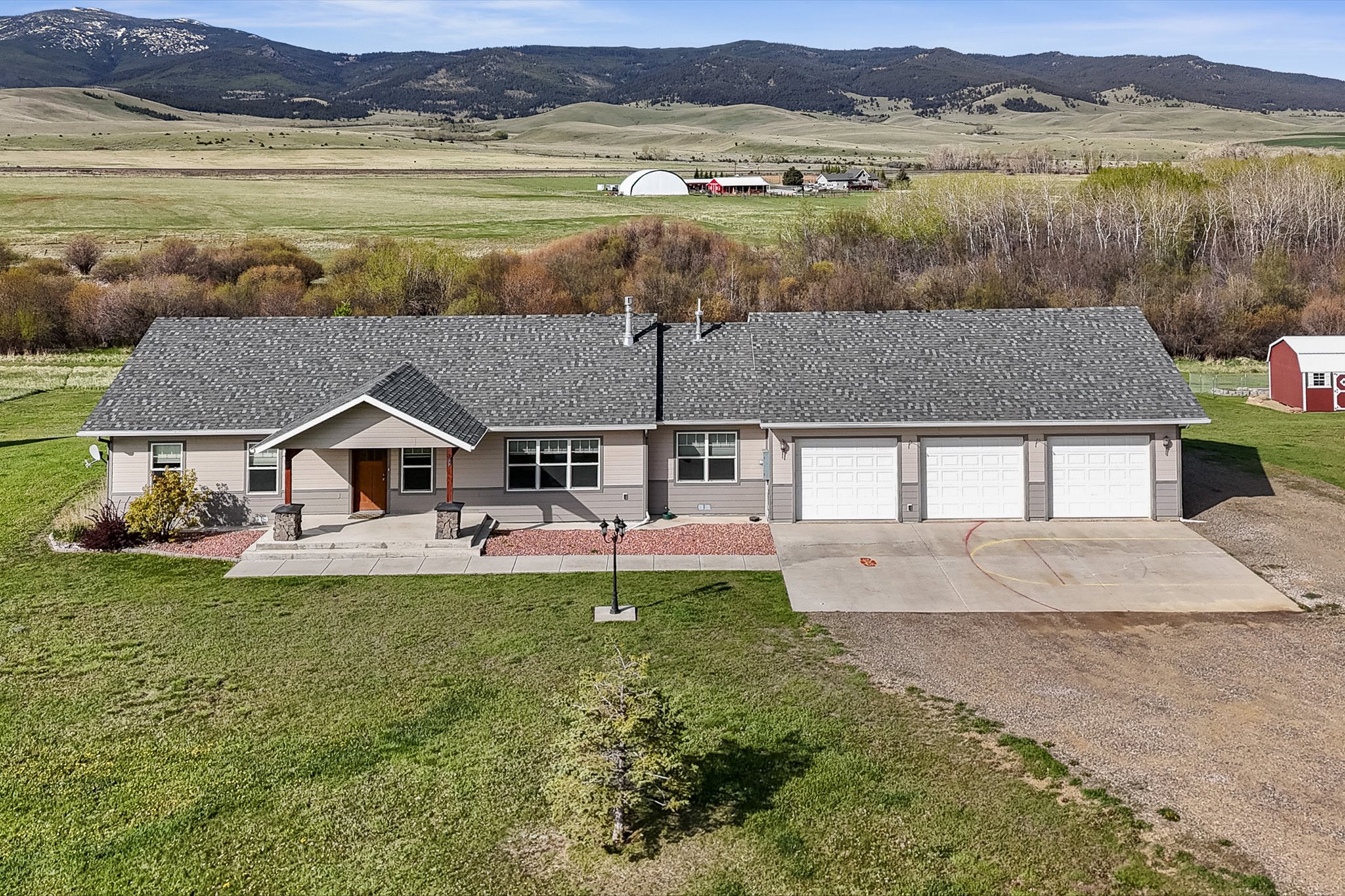 5944 Us Highway 287 Property Photo 3