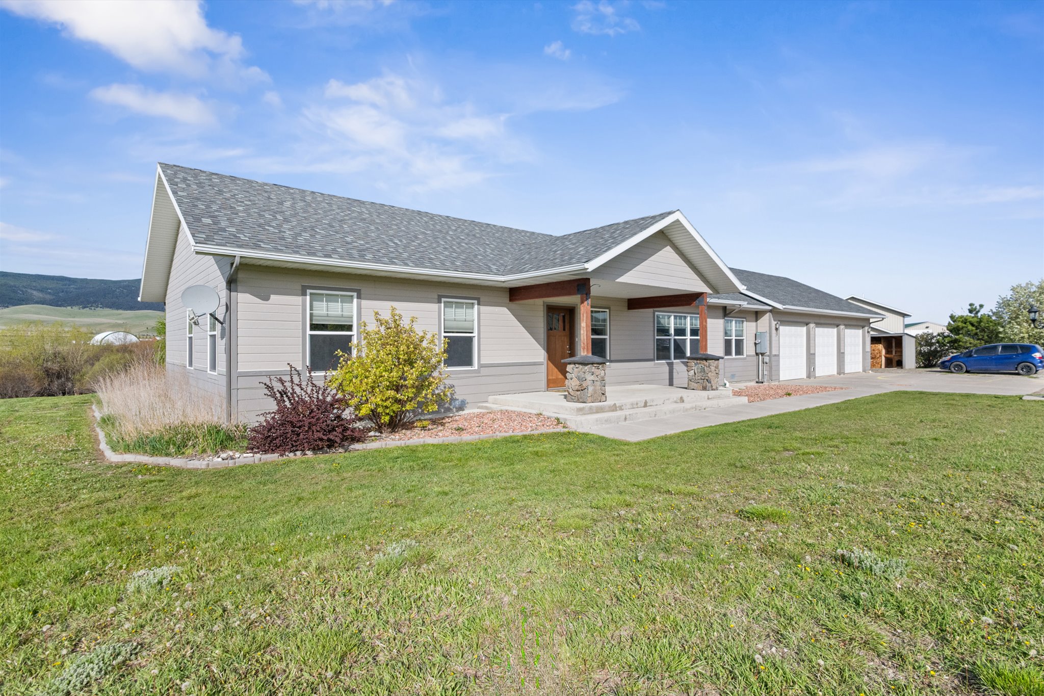 5944 Us Highway 287 Property Photo 8