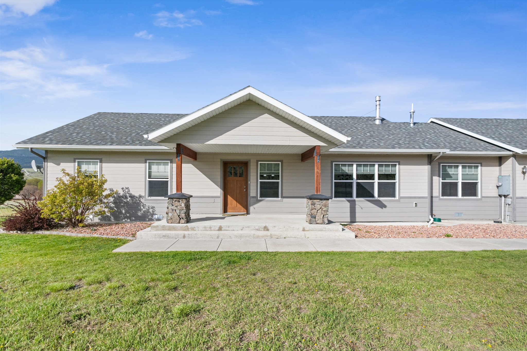 5944 Us Highway 287 Property Photo 9