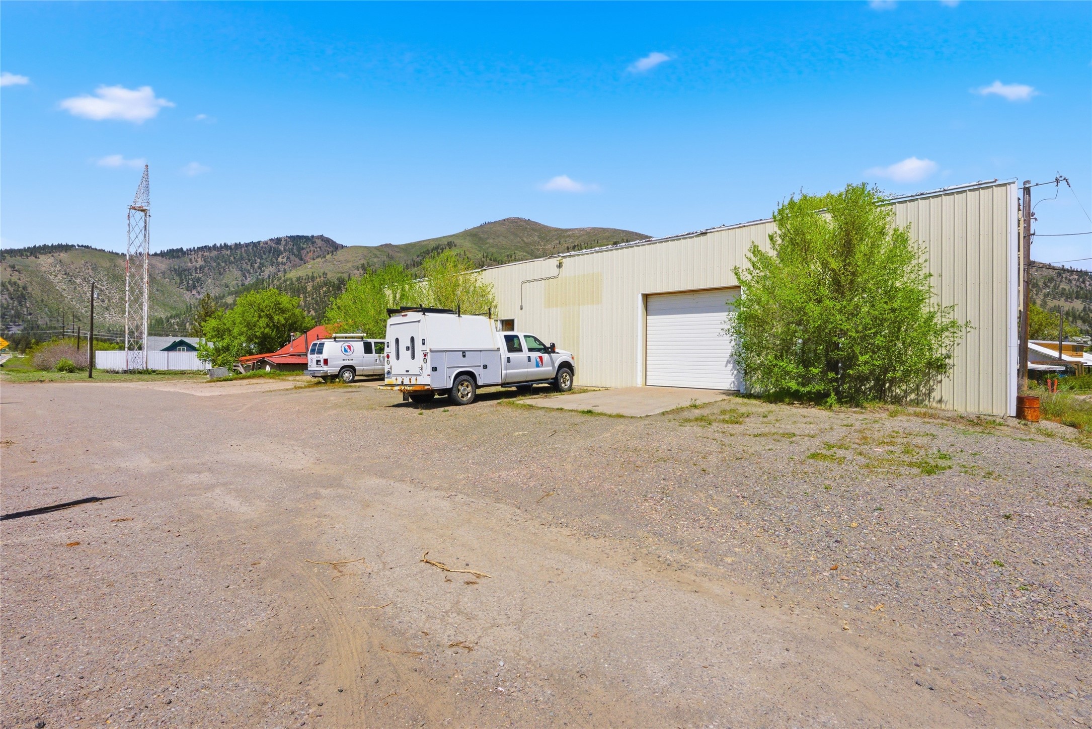 8280 Hwy 200 E Property Photo 36