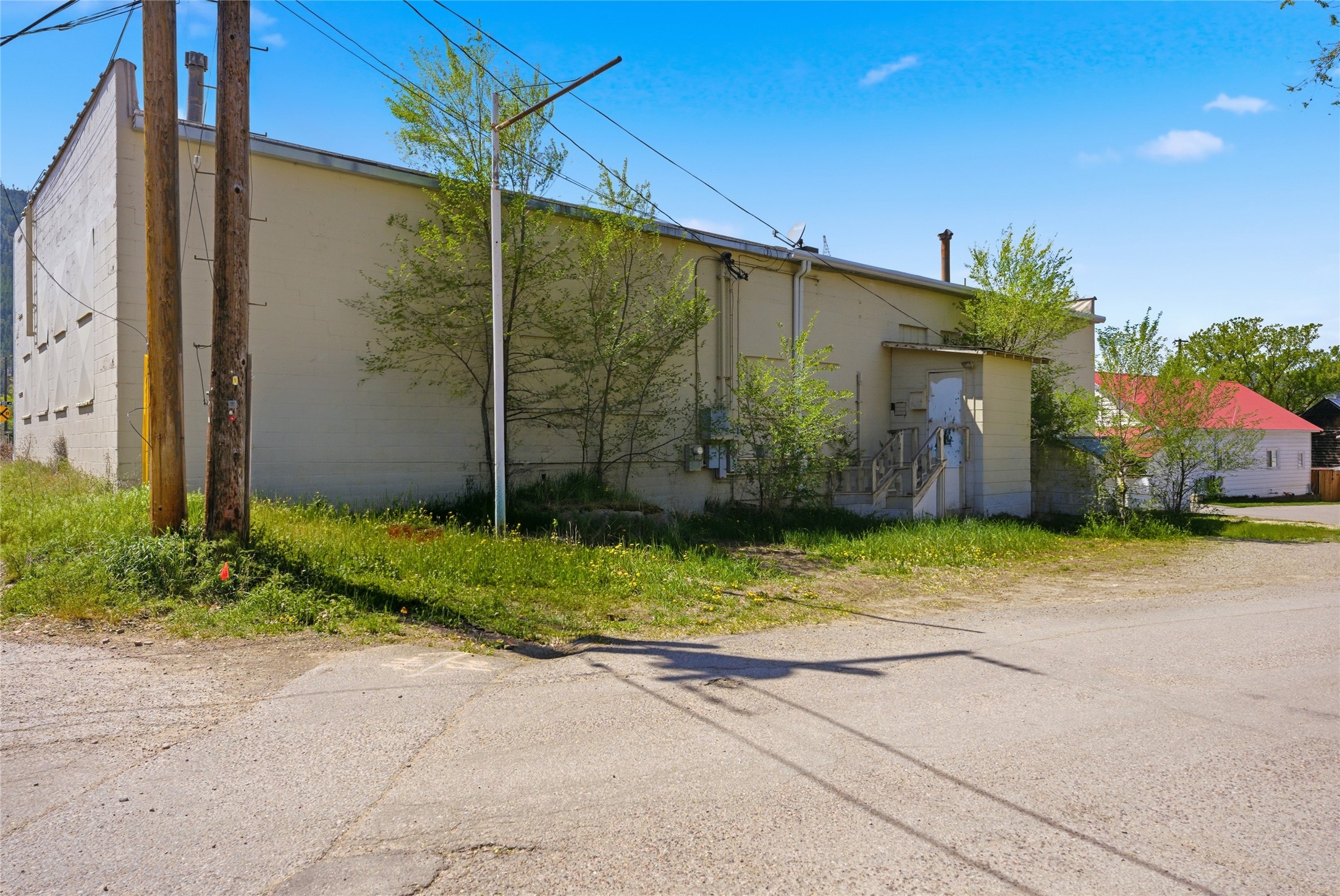 8280 Hwy 200 E Property Photo 37
