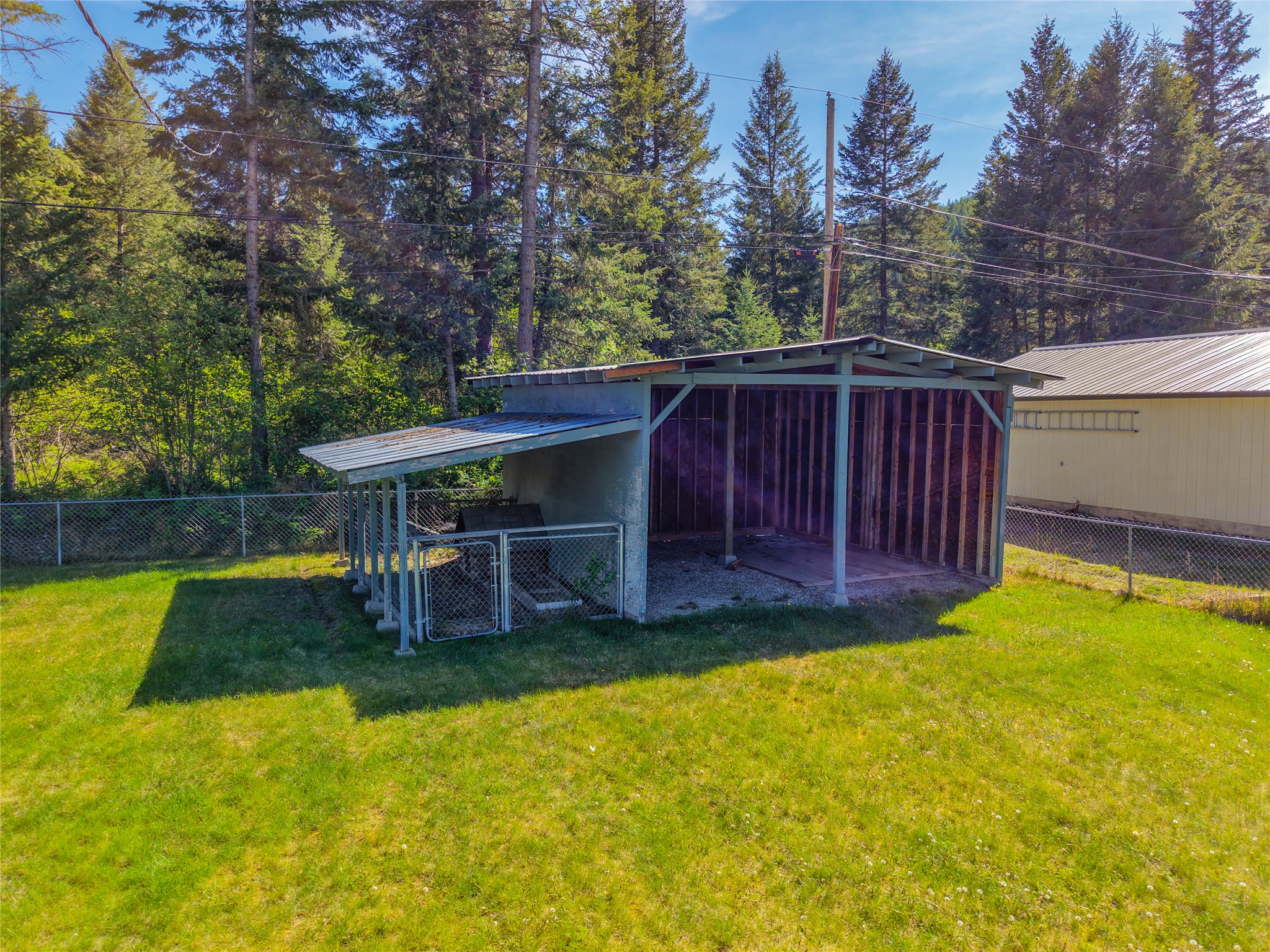 507 Dome Mountain Avenue Property Photo 8
