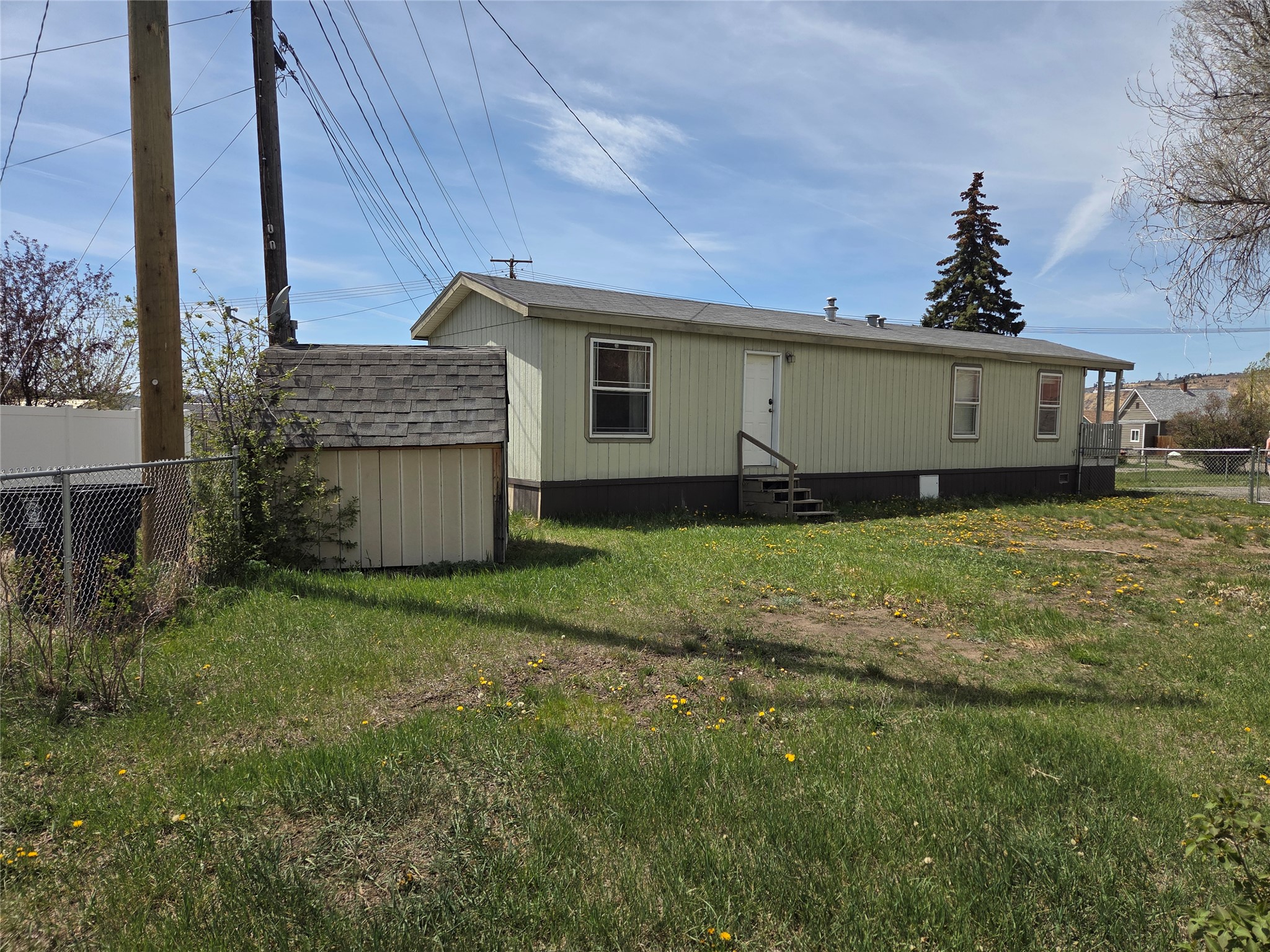 2904 Walnut Street Property Photo 3
