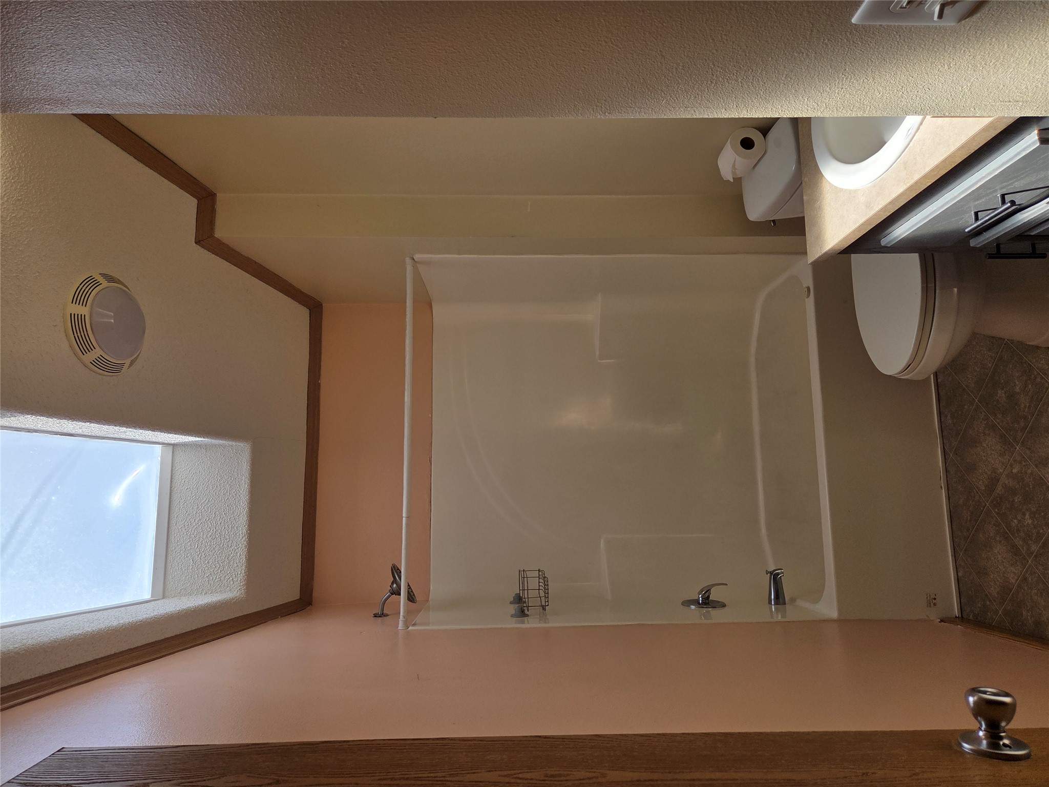 2904 Walnut Street Property Photo 12