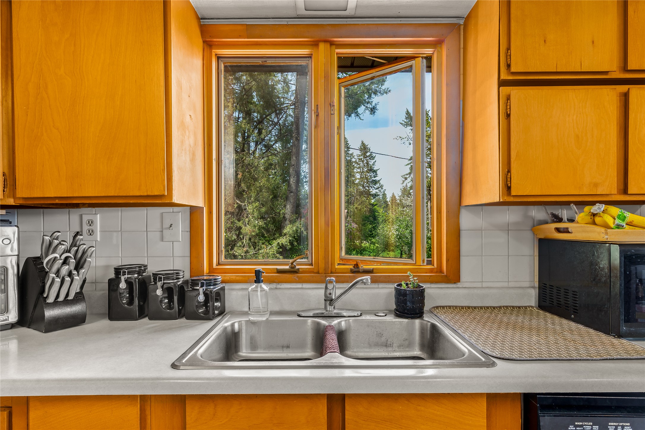 203 Rimini Road Property Photo 38