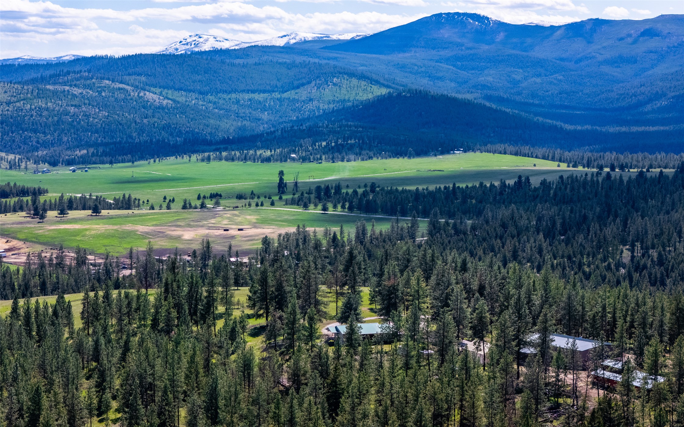 3185 Hubbart Dam Road Property Photo 1