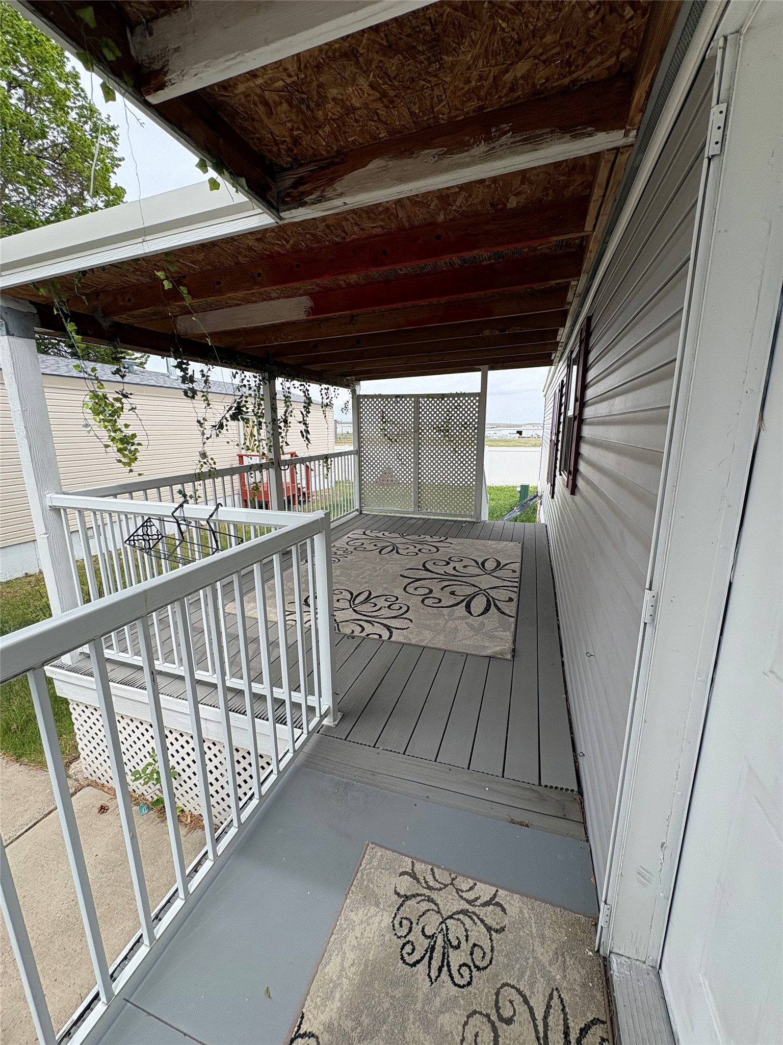 4178 Highwood Drive Property Photo 3