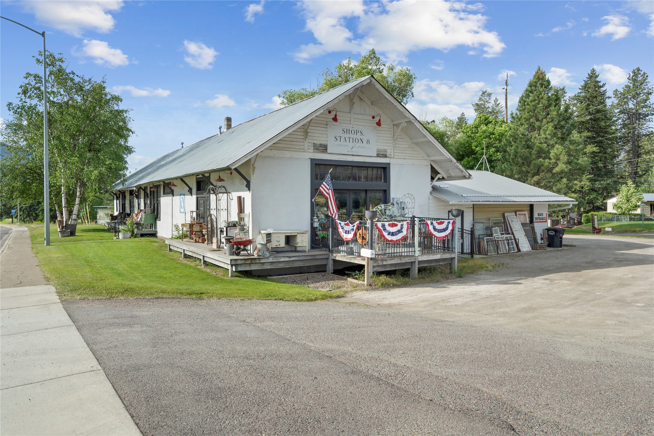 8 Us Hwy 2 E Property Photo 13