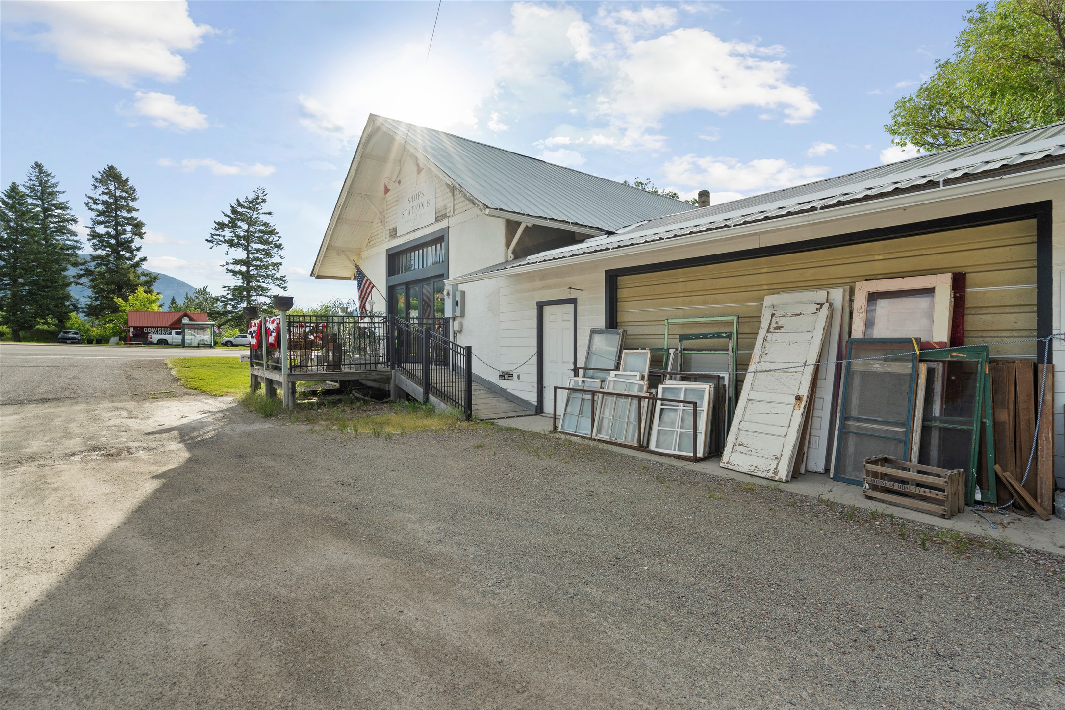 8 Us Hwy 2 E Property Photo 20