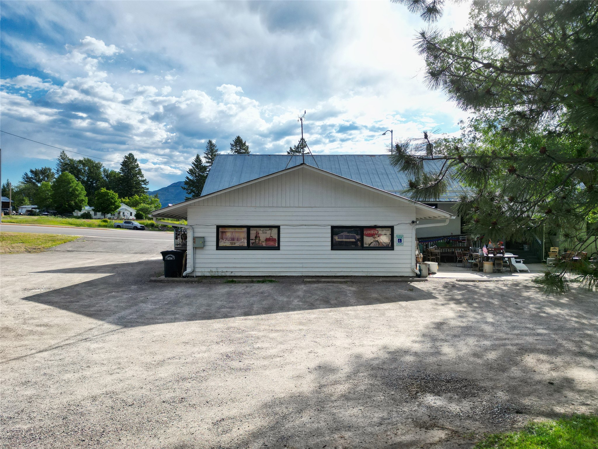 8 Us Hwy 2 E Property Photo 26