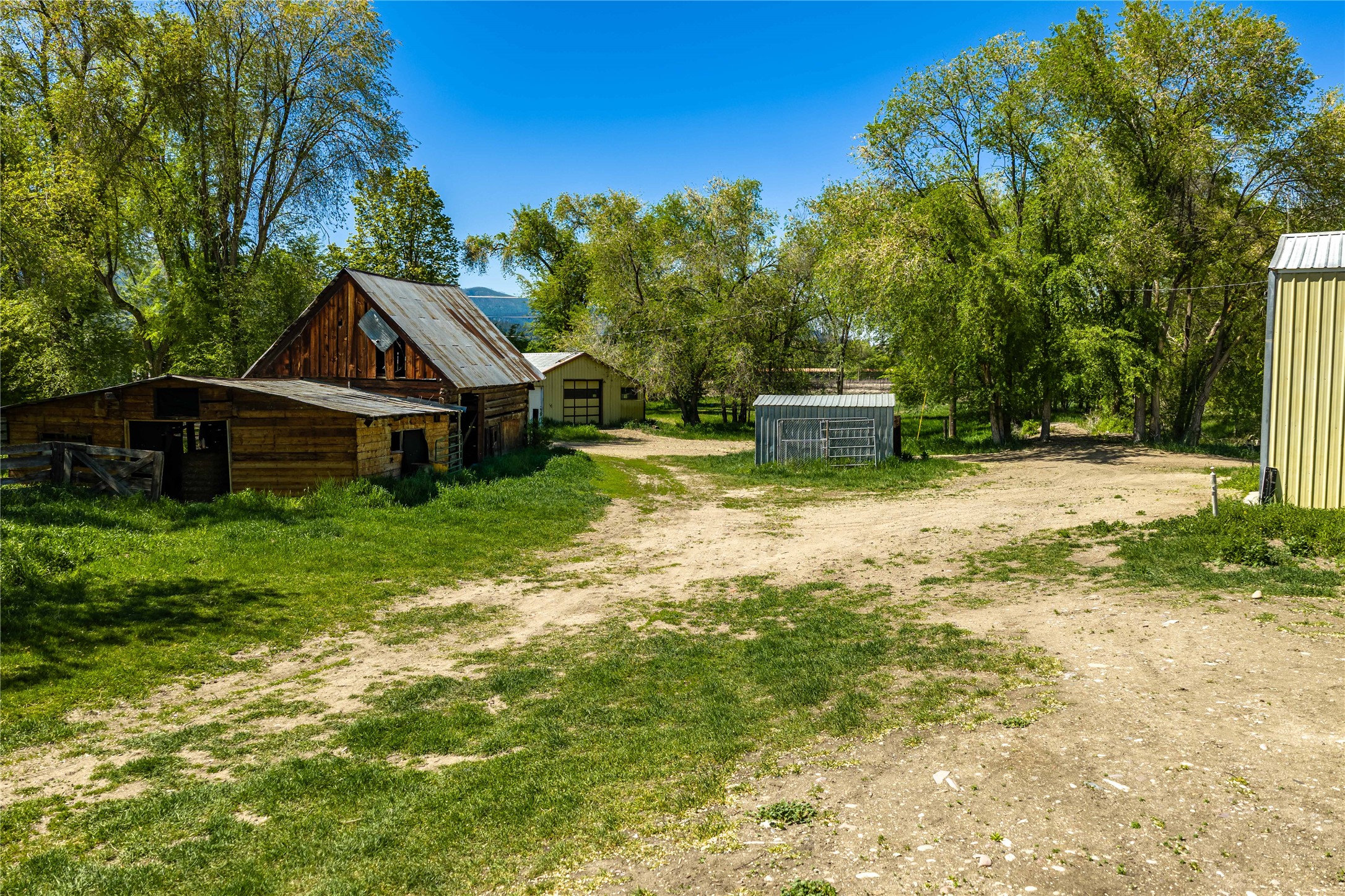 4700 Us Highway 93 S Property Photo 33