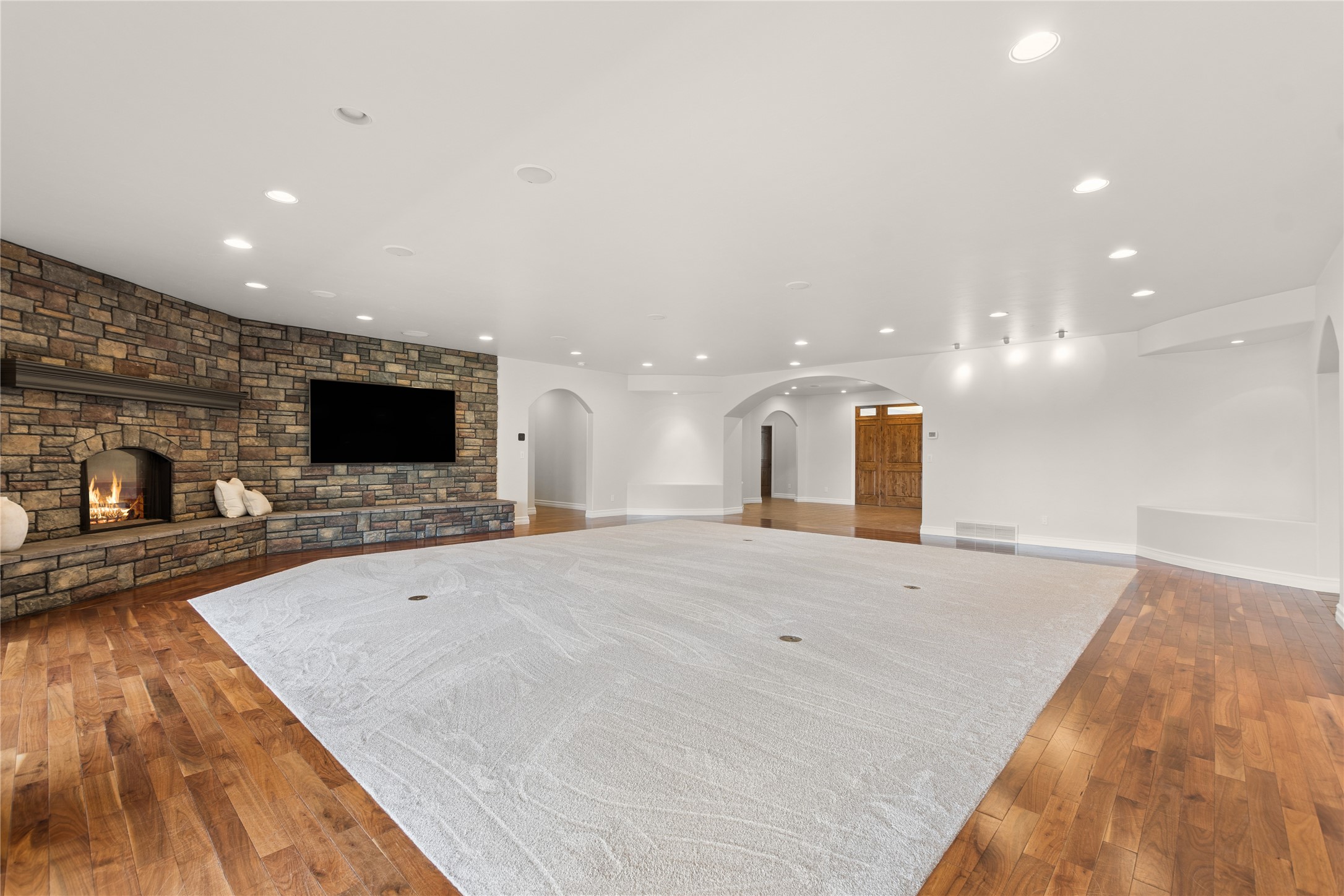 1173 Kienas Road N Property Photo 14