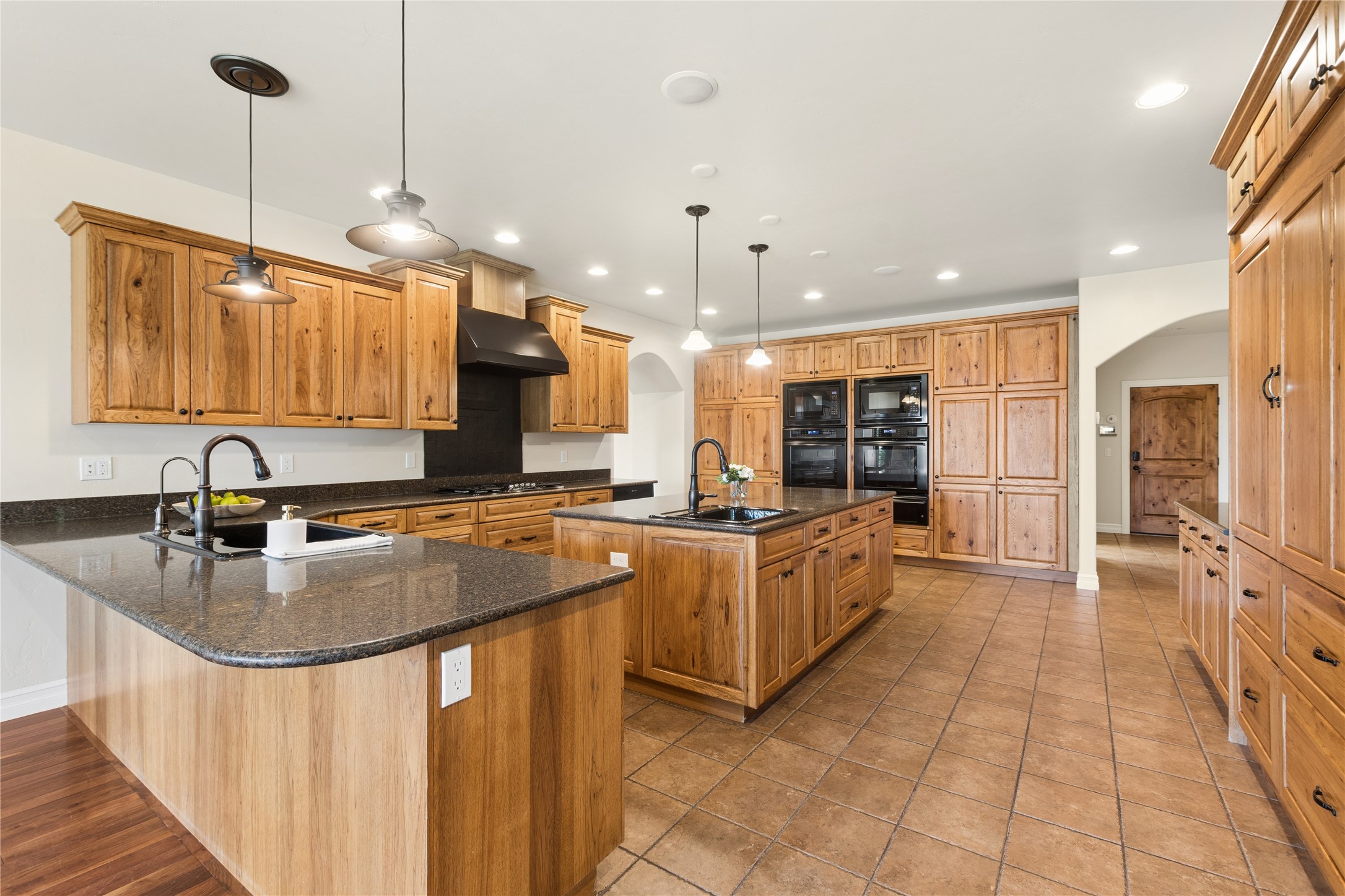 1173 Kienas Road N Property Photo 21