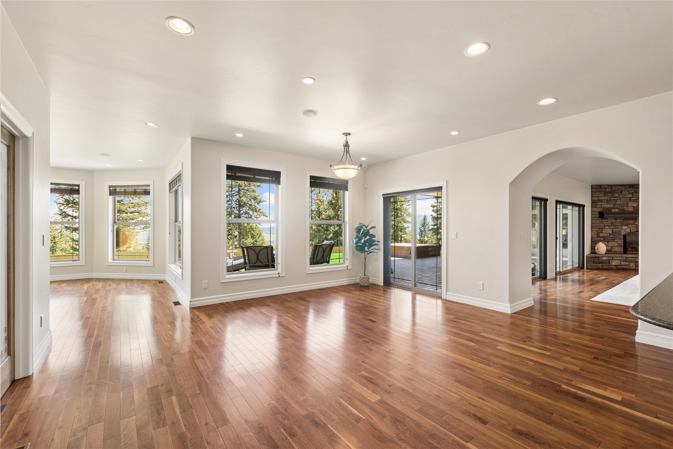 1173 Kienas Road N Property Photo 23