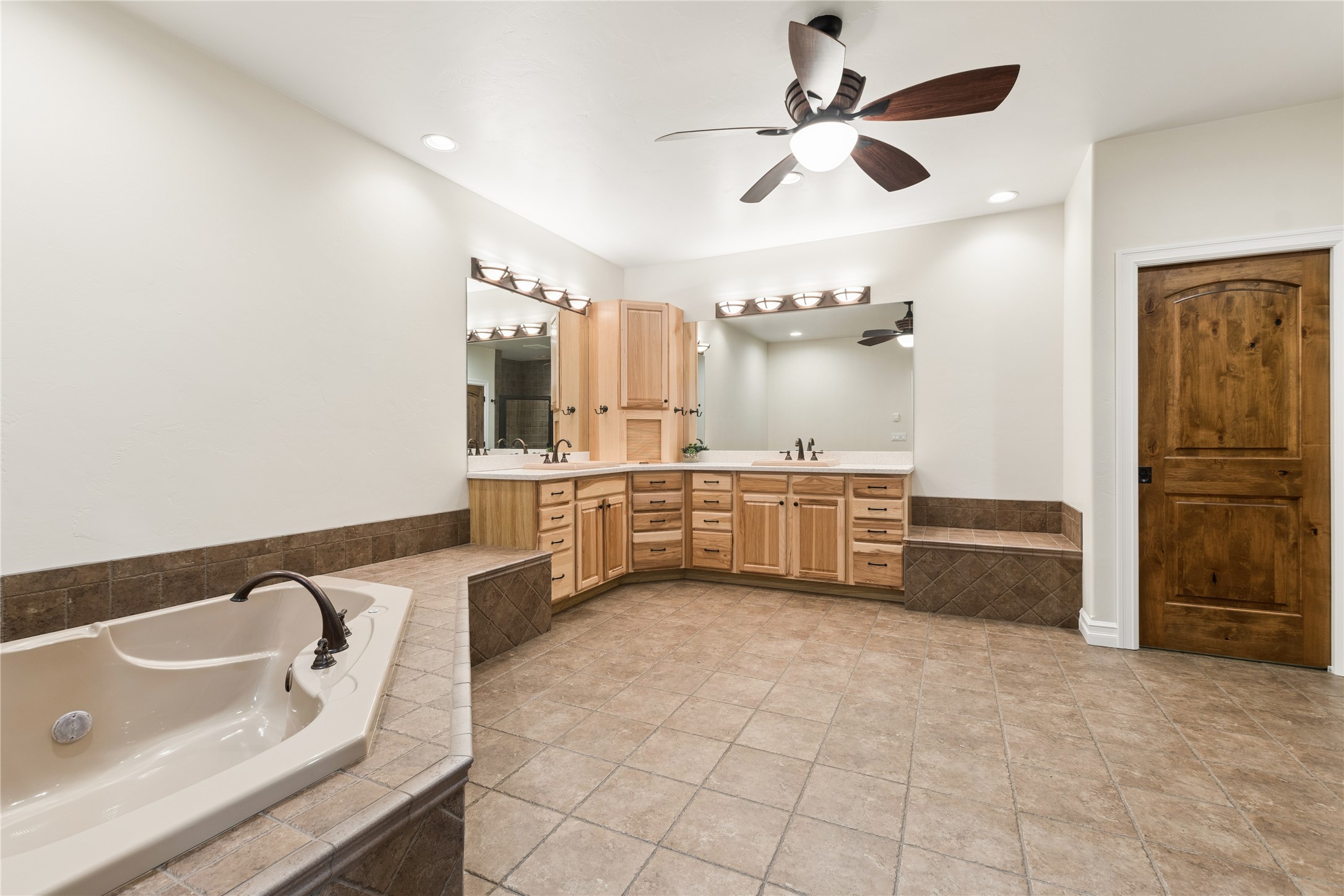 1173 Kienas Road N Property Photo 44