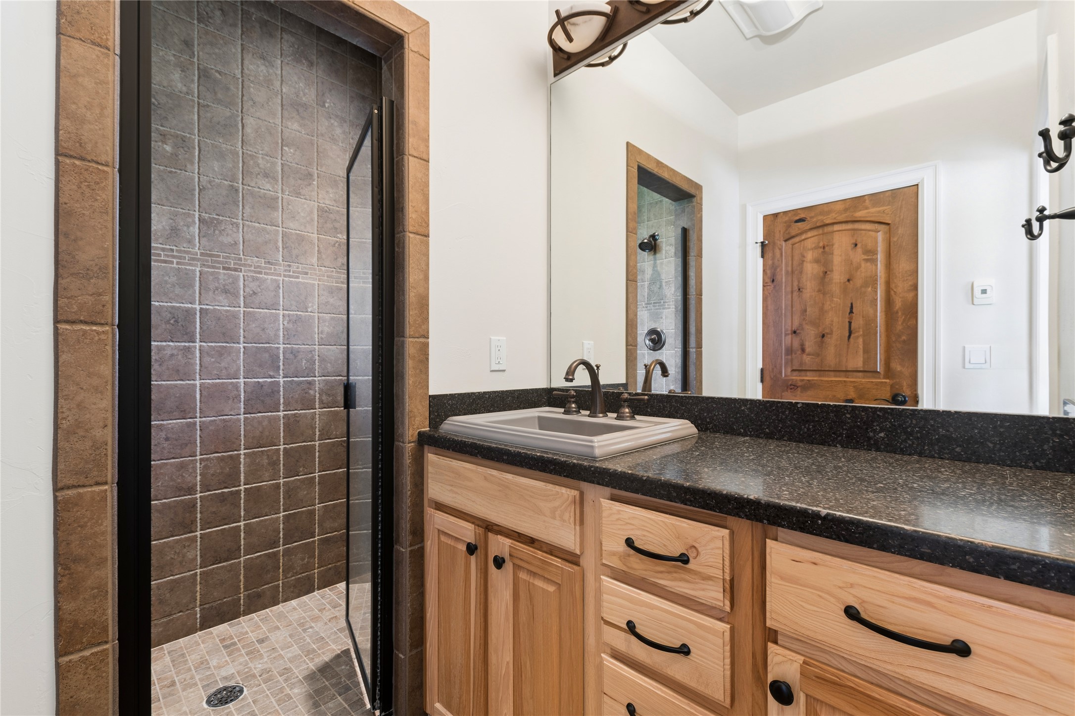 1173 Kienas Road N Property Photo 47