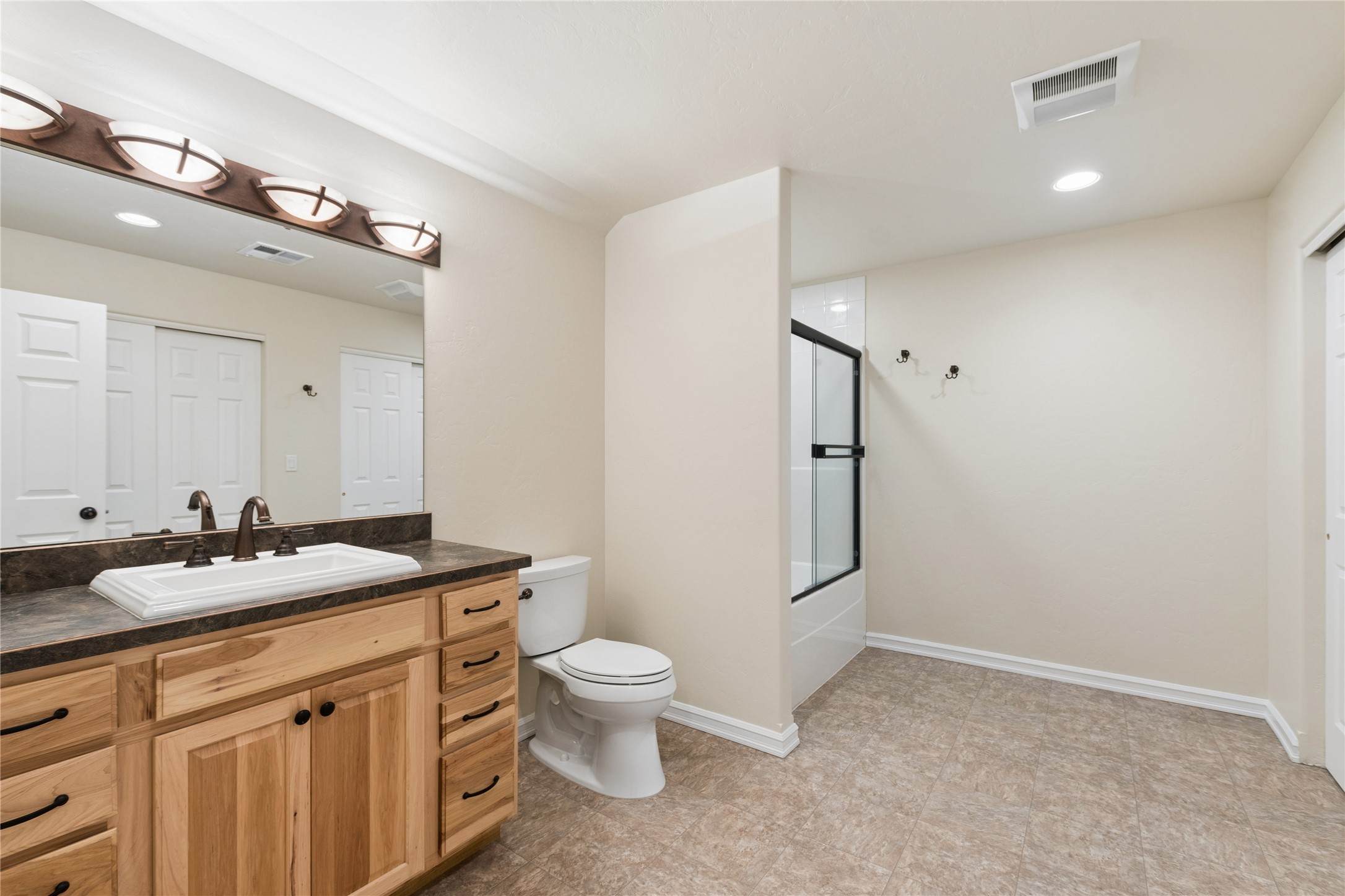 1173 Kienas Road N Property Photo 52