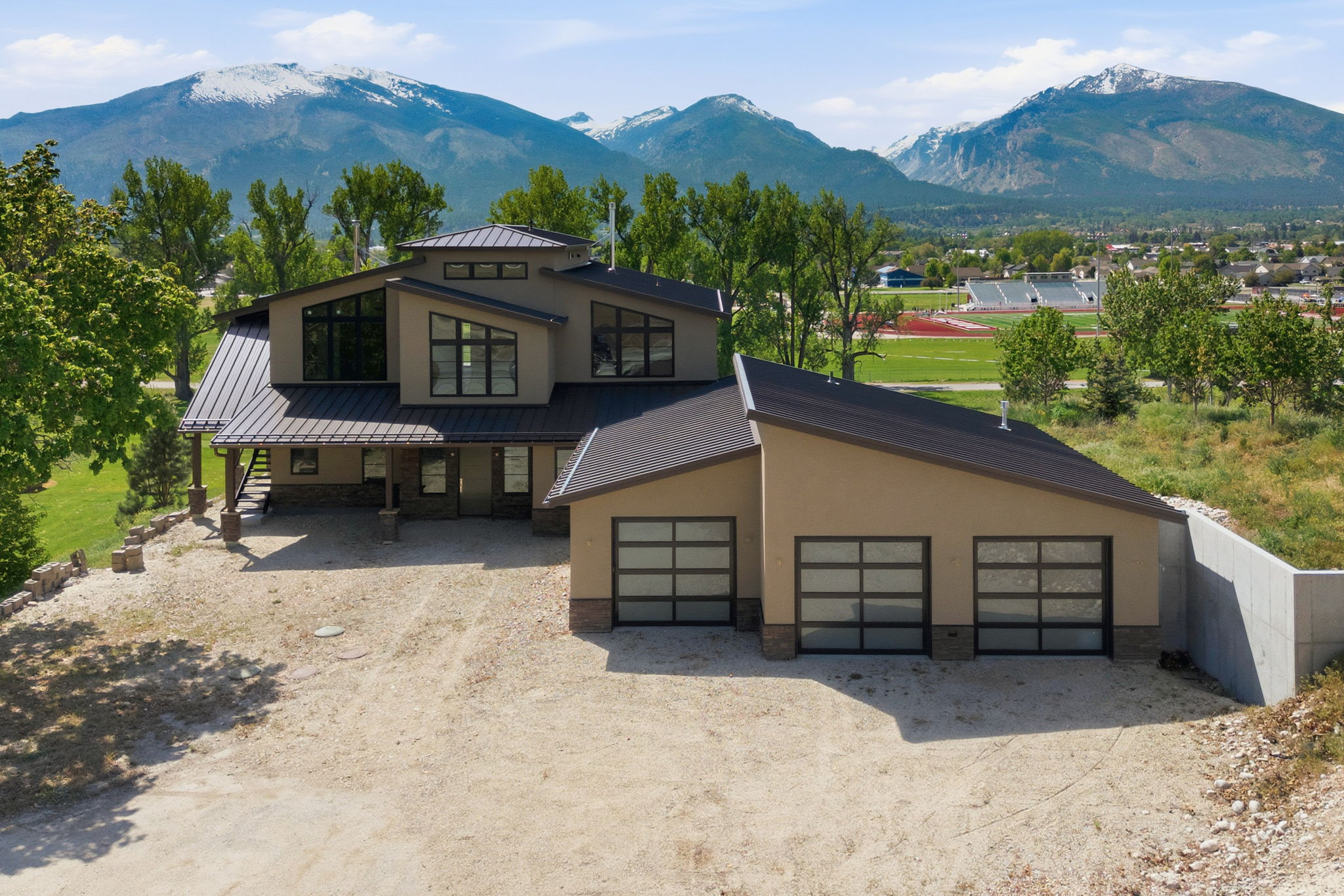 131 Eastside Highway Property Photo 4