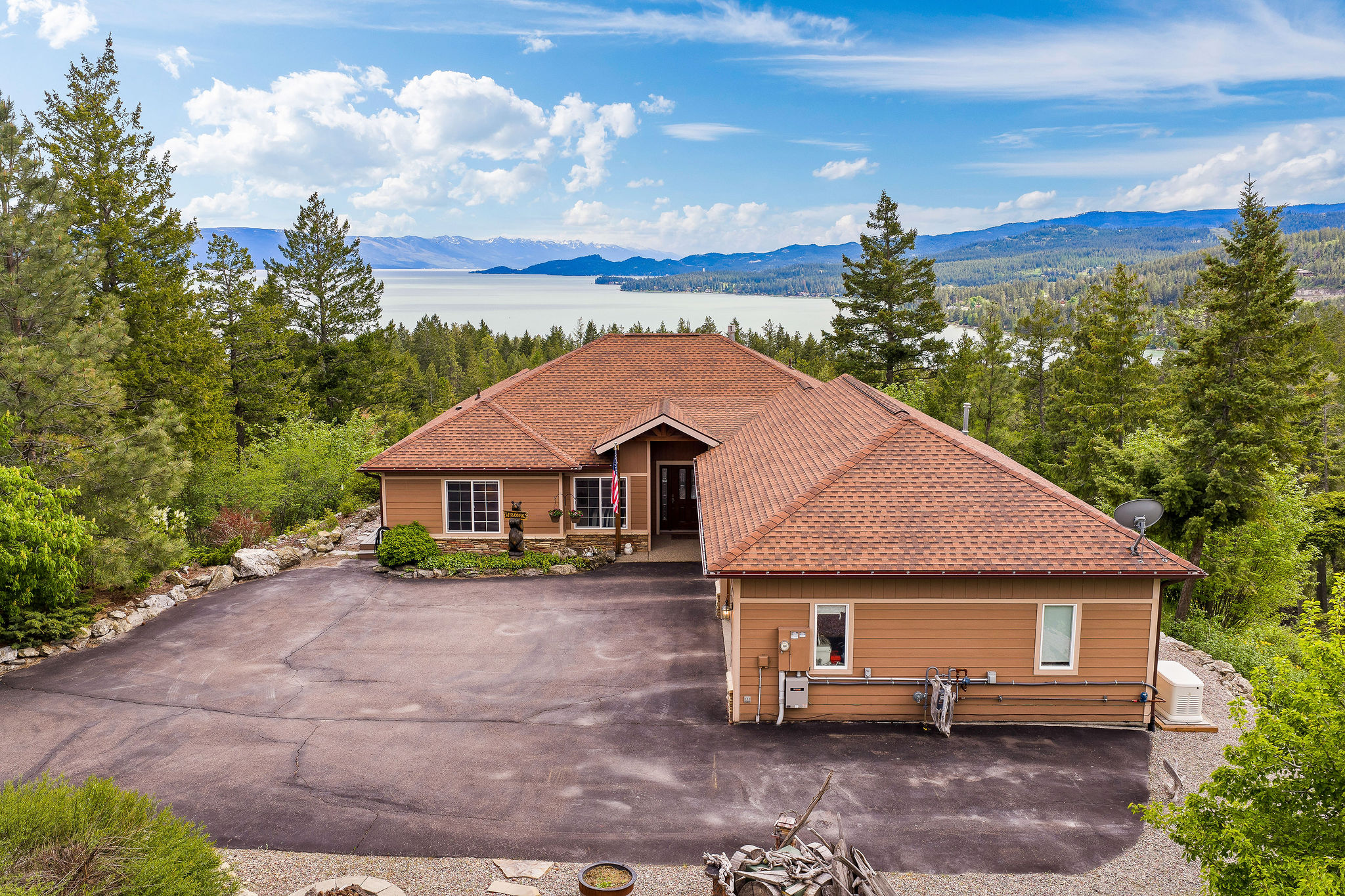 416 & 420 S Eighty Drive Property Photo 4