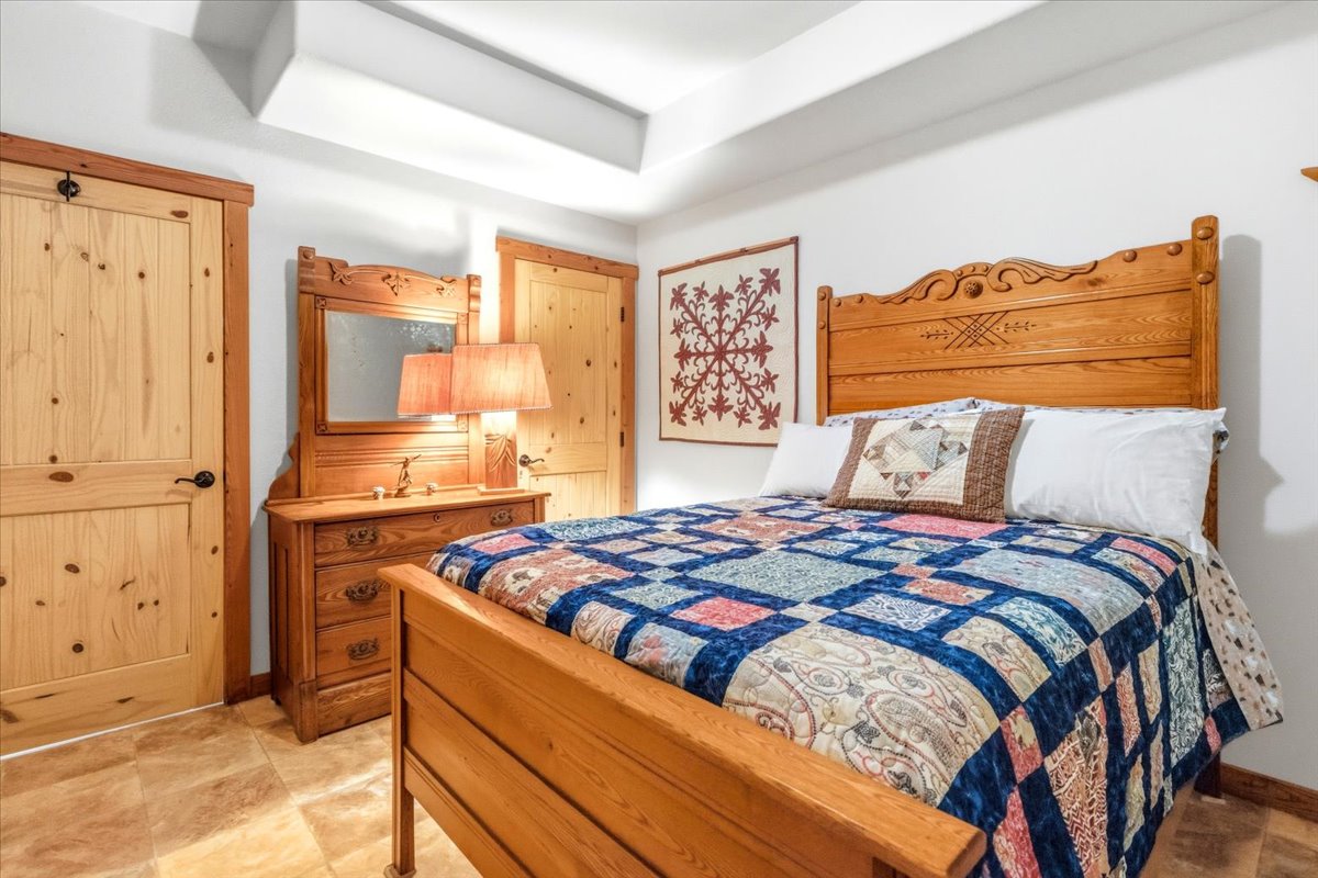 130 Glen Hills Drive Property Photo 30