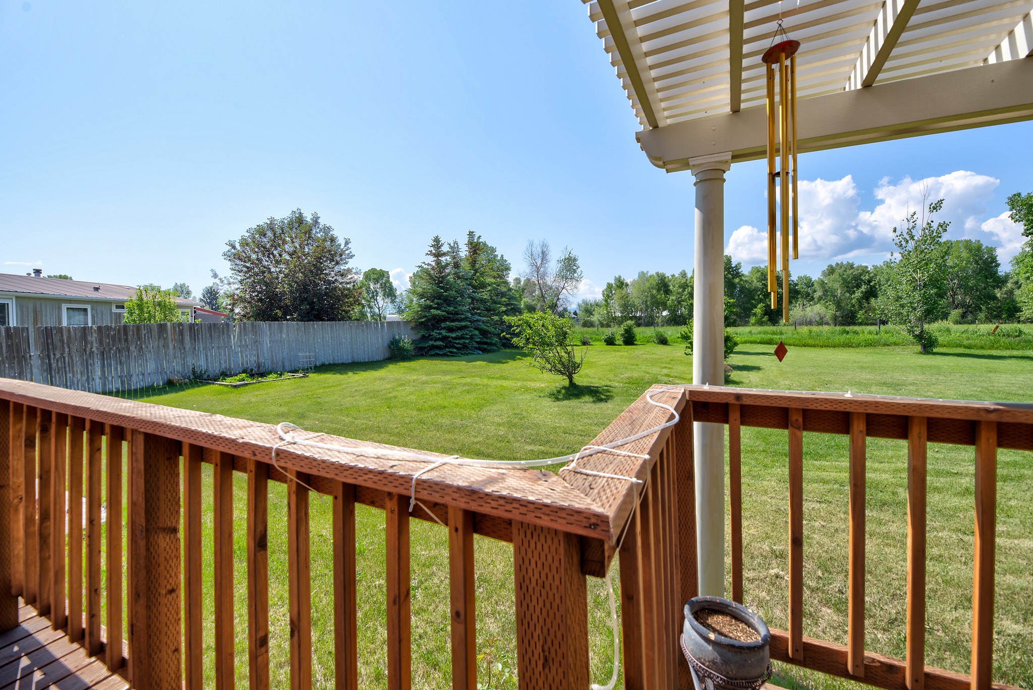 4583 Victoria Drive Property Photo 8