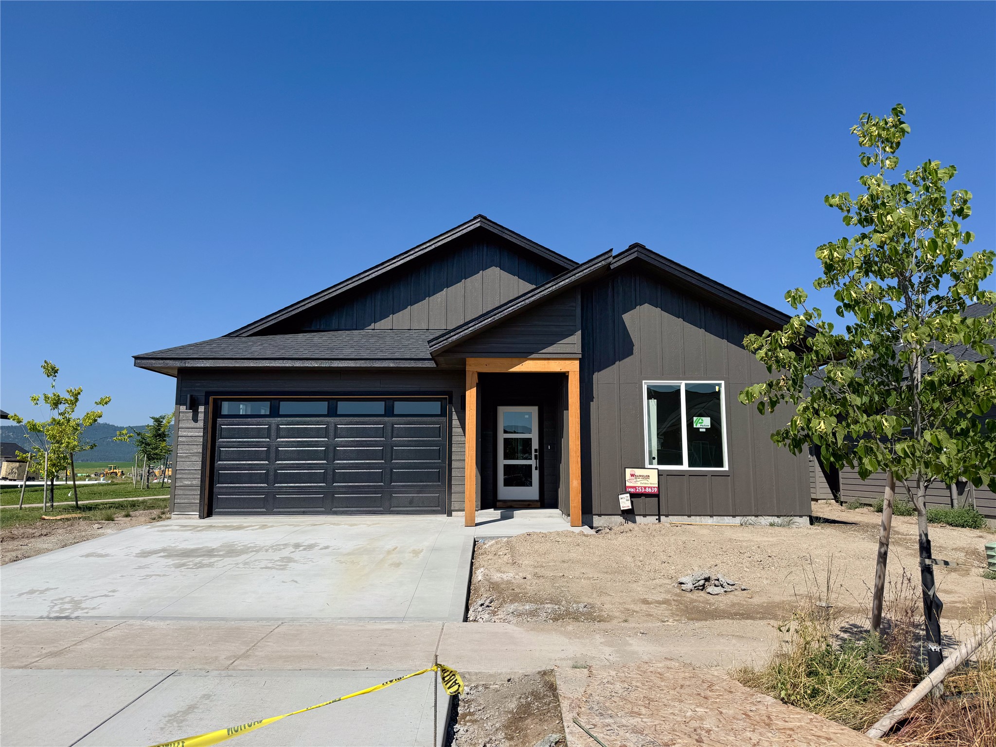 816 Rivet Way Property Photo 1