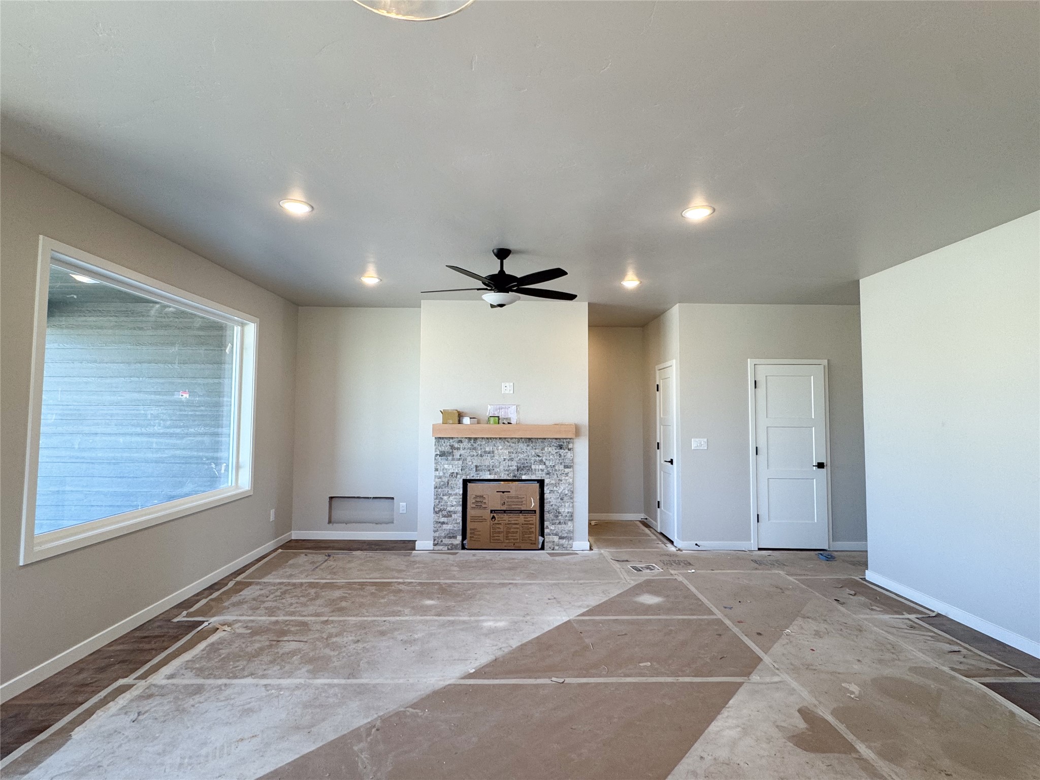 816 Rivet Way Property Photo 7