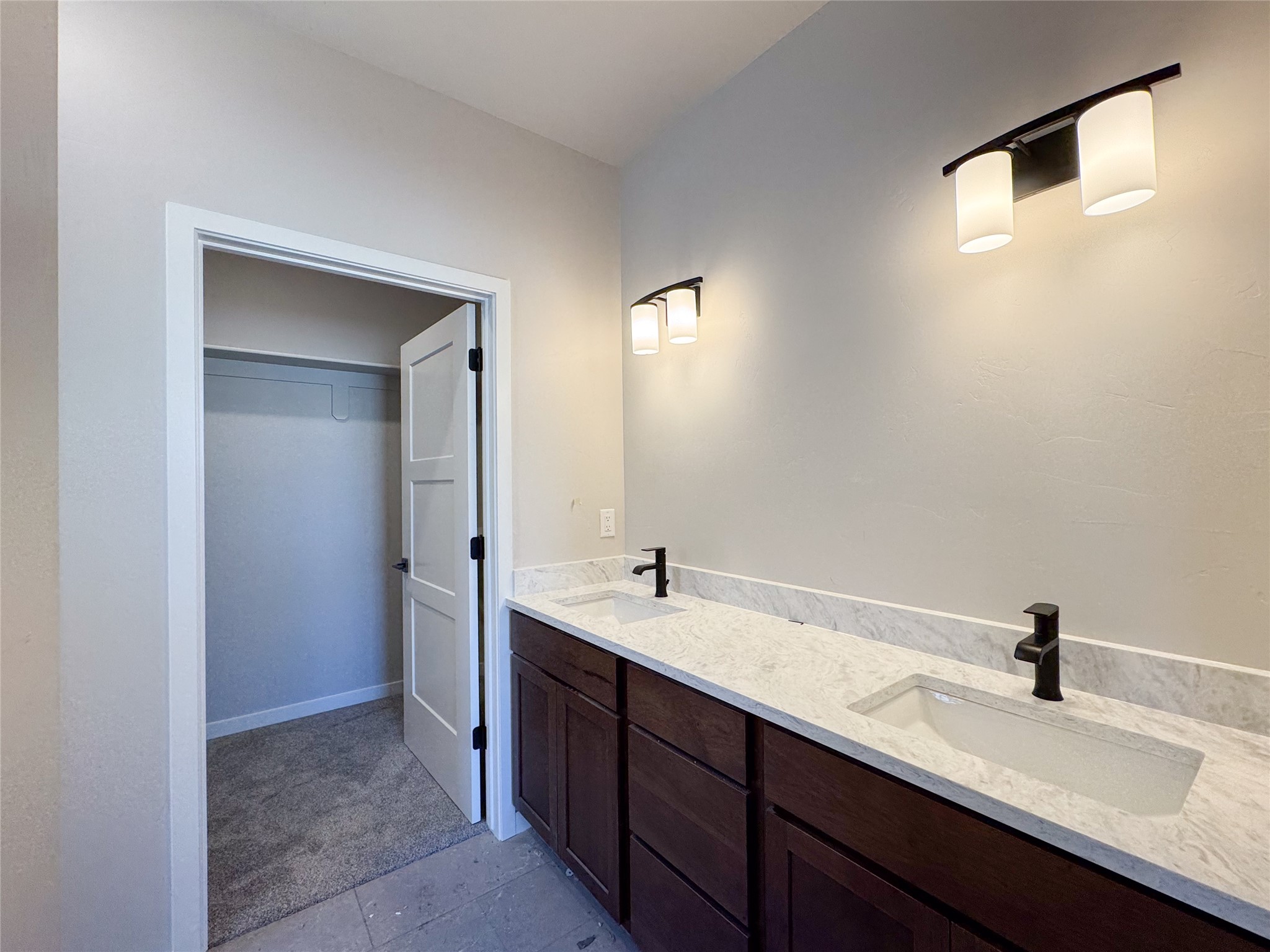 816 Rivet Way Property Photo 13