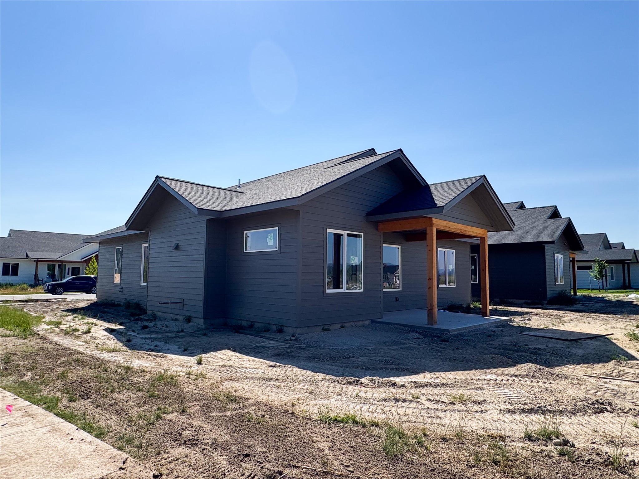 820 Rivet Way Property Photo 3