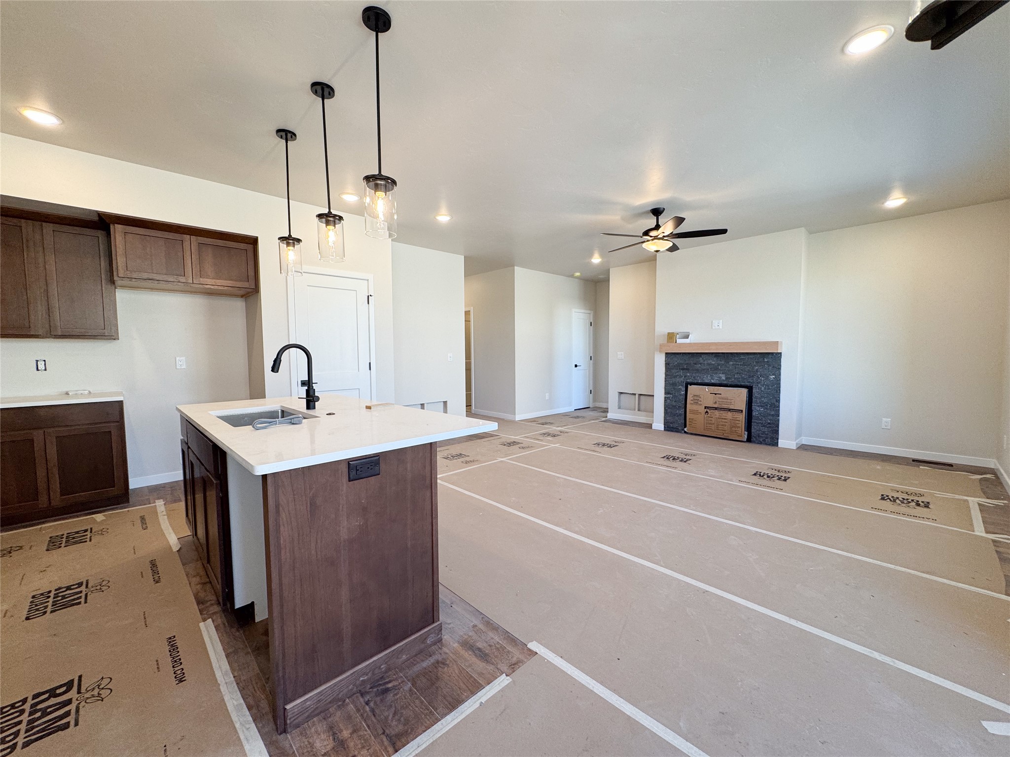 820 Rivet Way Property Photo 11