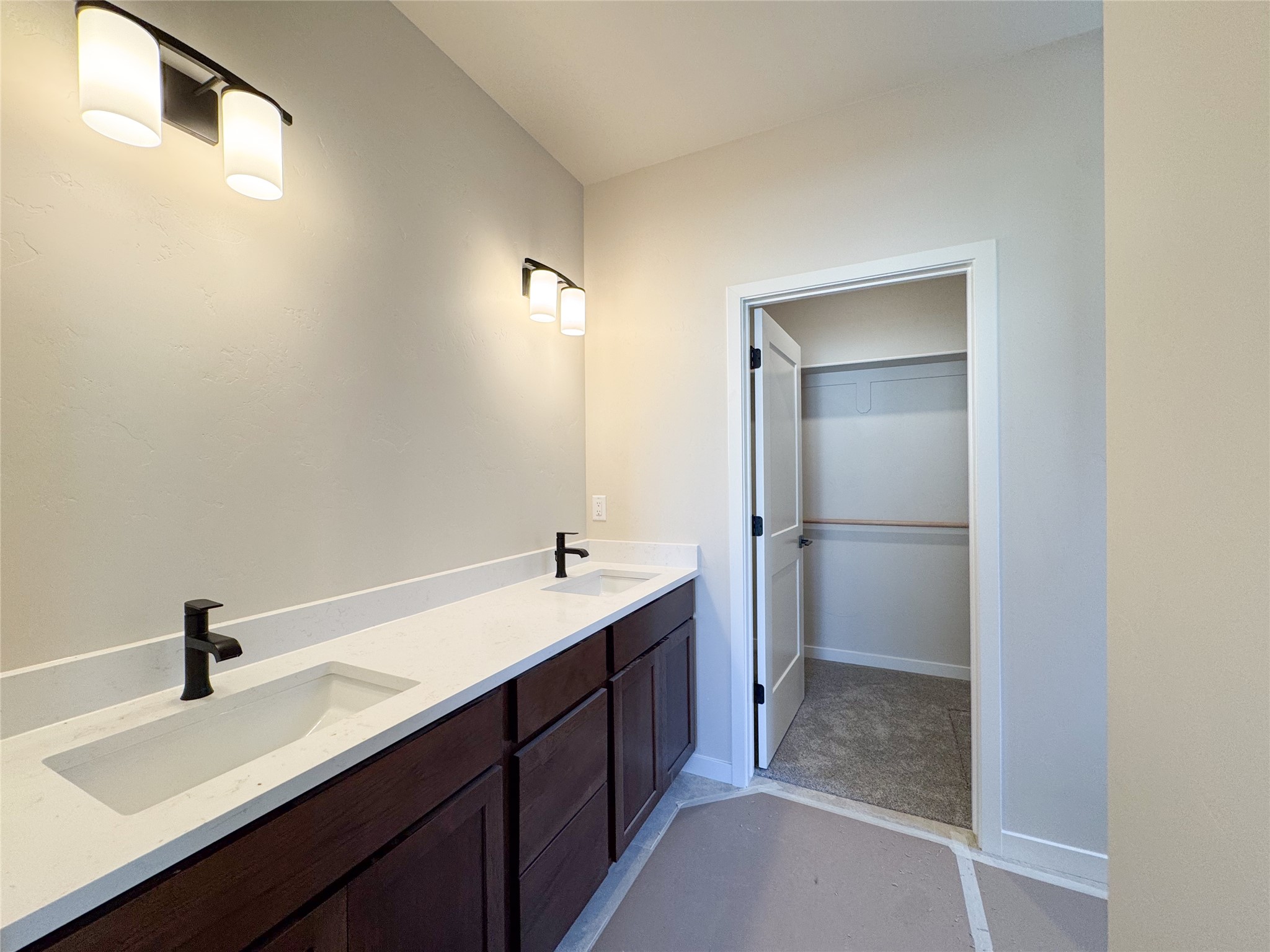 820 Rivet Way Property Photo 14
