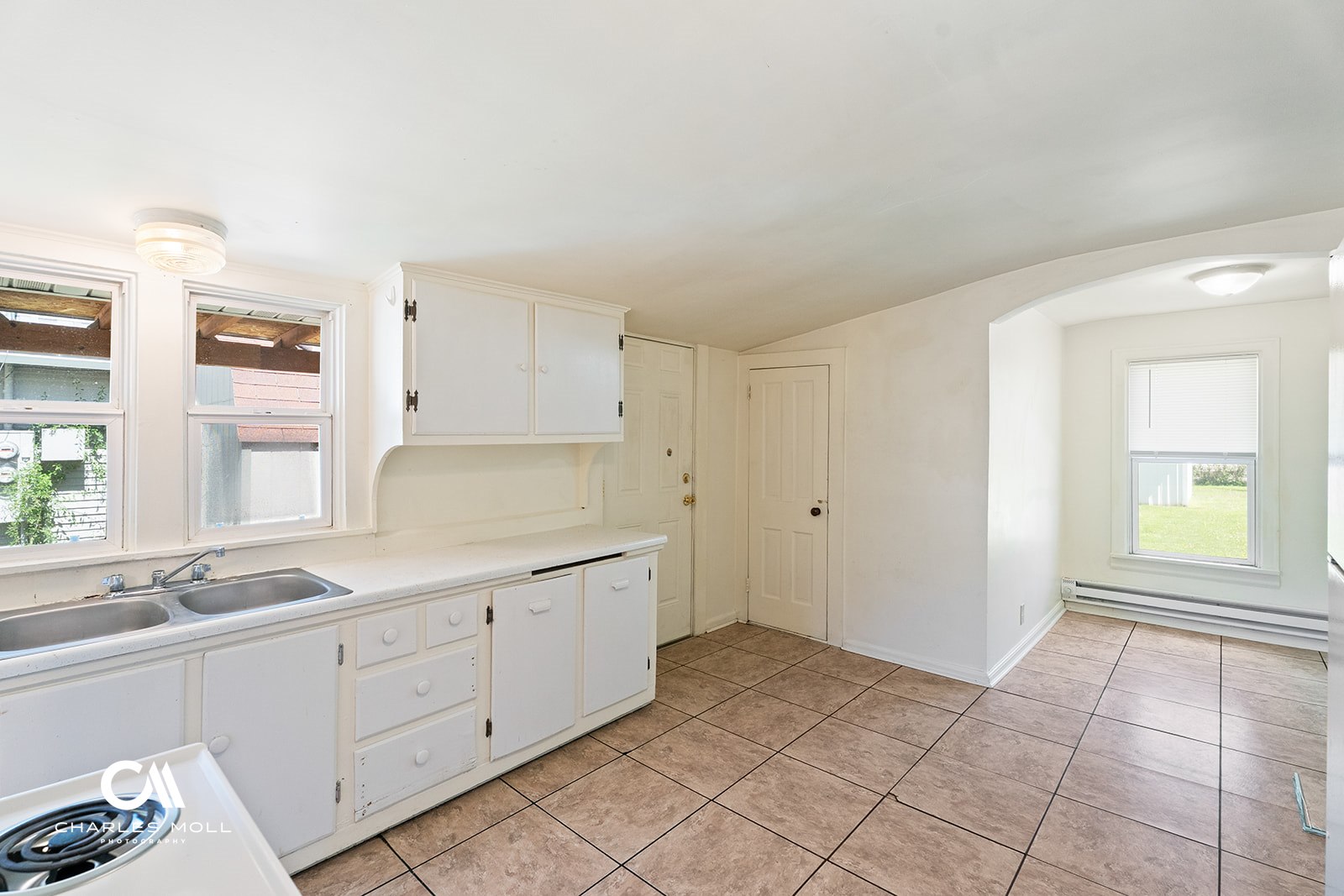 812 N Ewing Street Property Photo 34