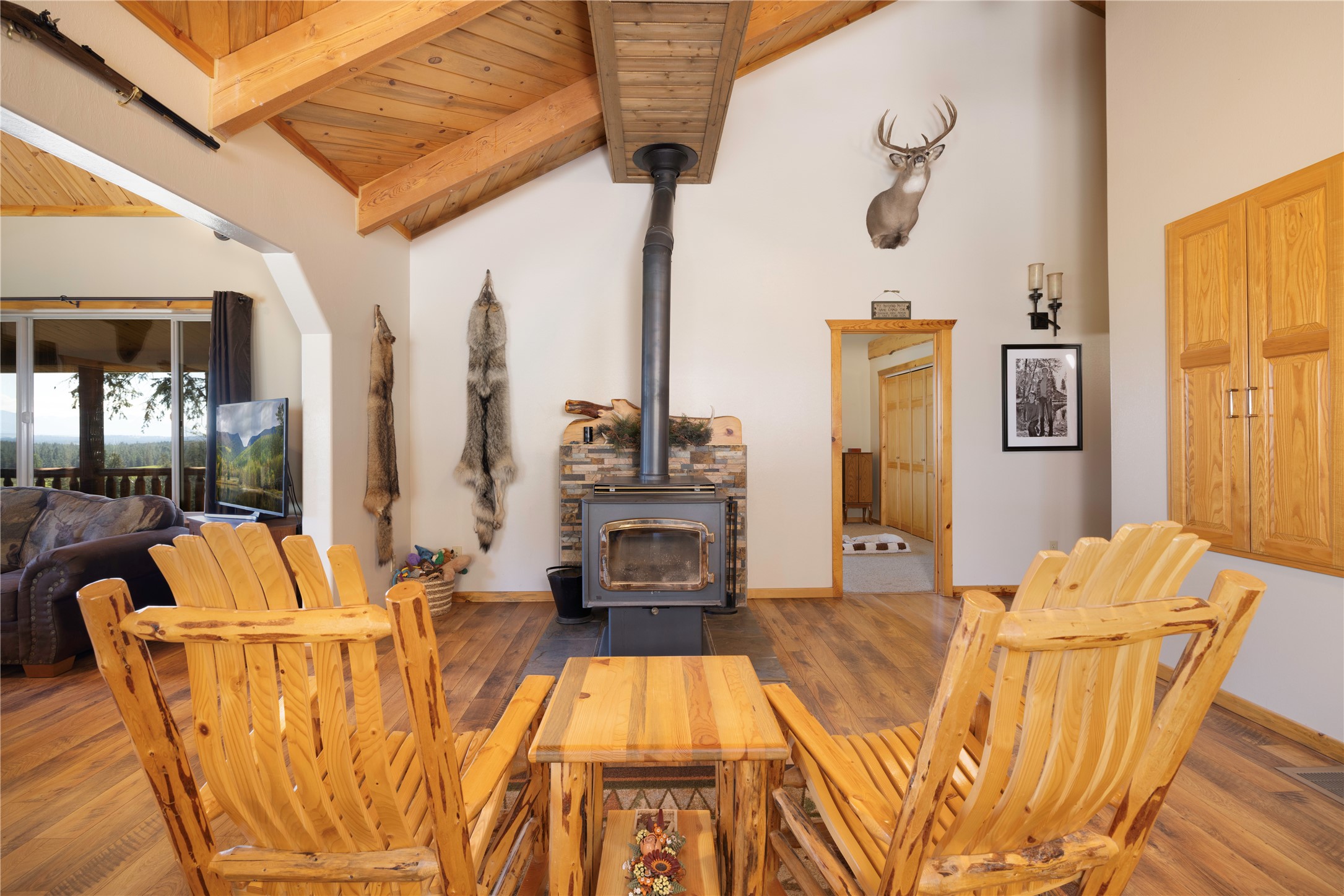 247 Deer Path Lane Property Photo 14