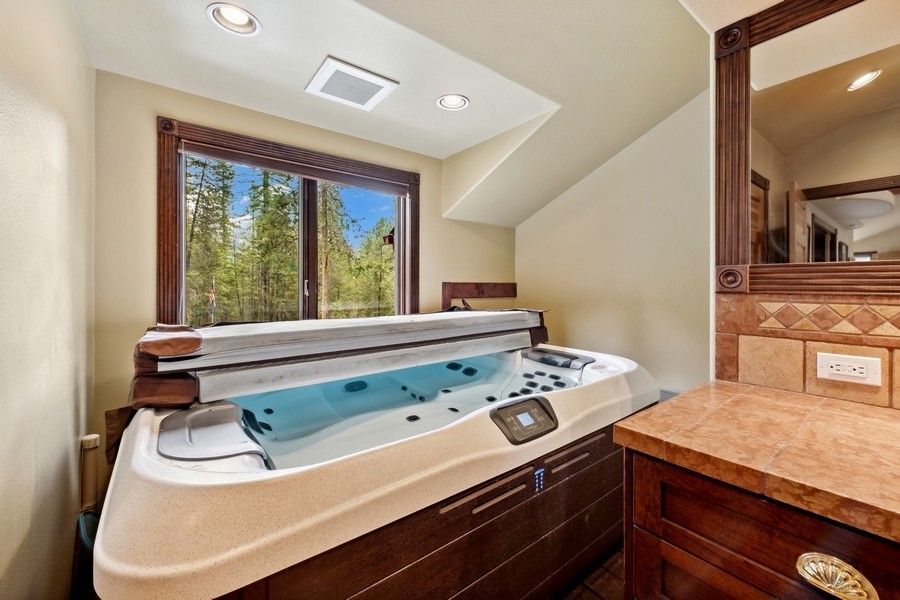 940 Mccaffery Road Property Photo 32