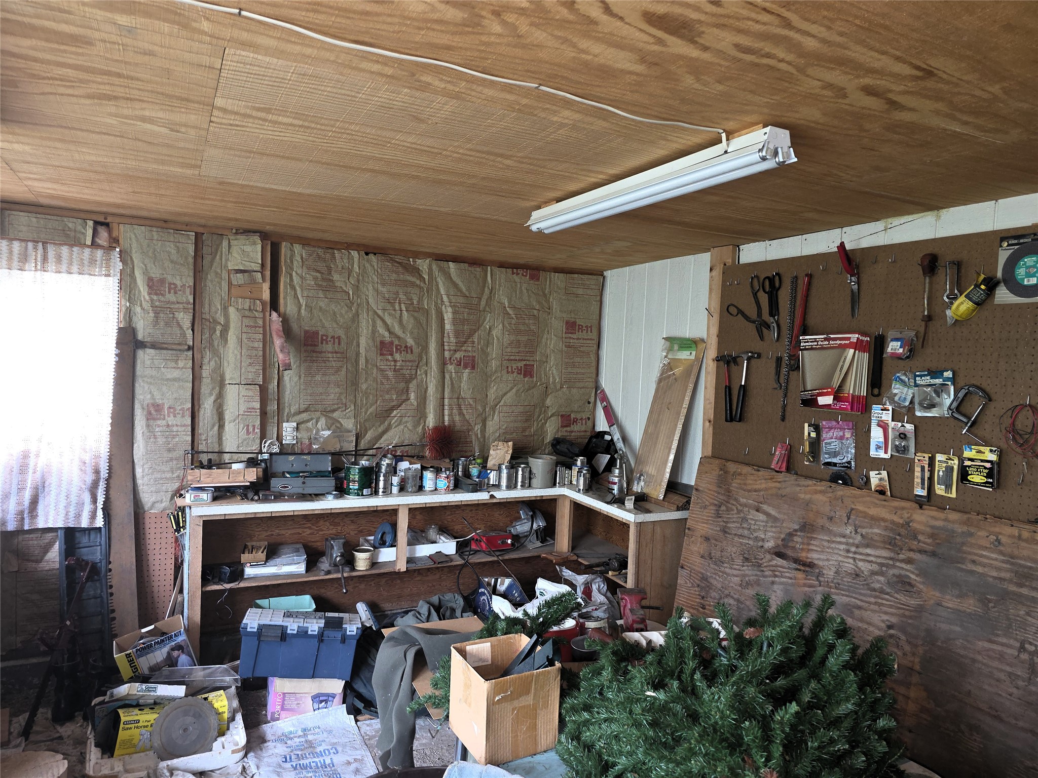 2037 Middle Bear Creek Road Property Photo 33