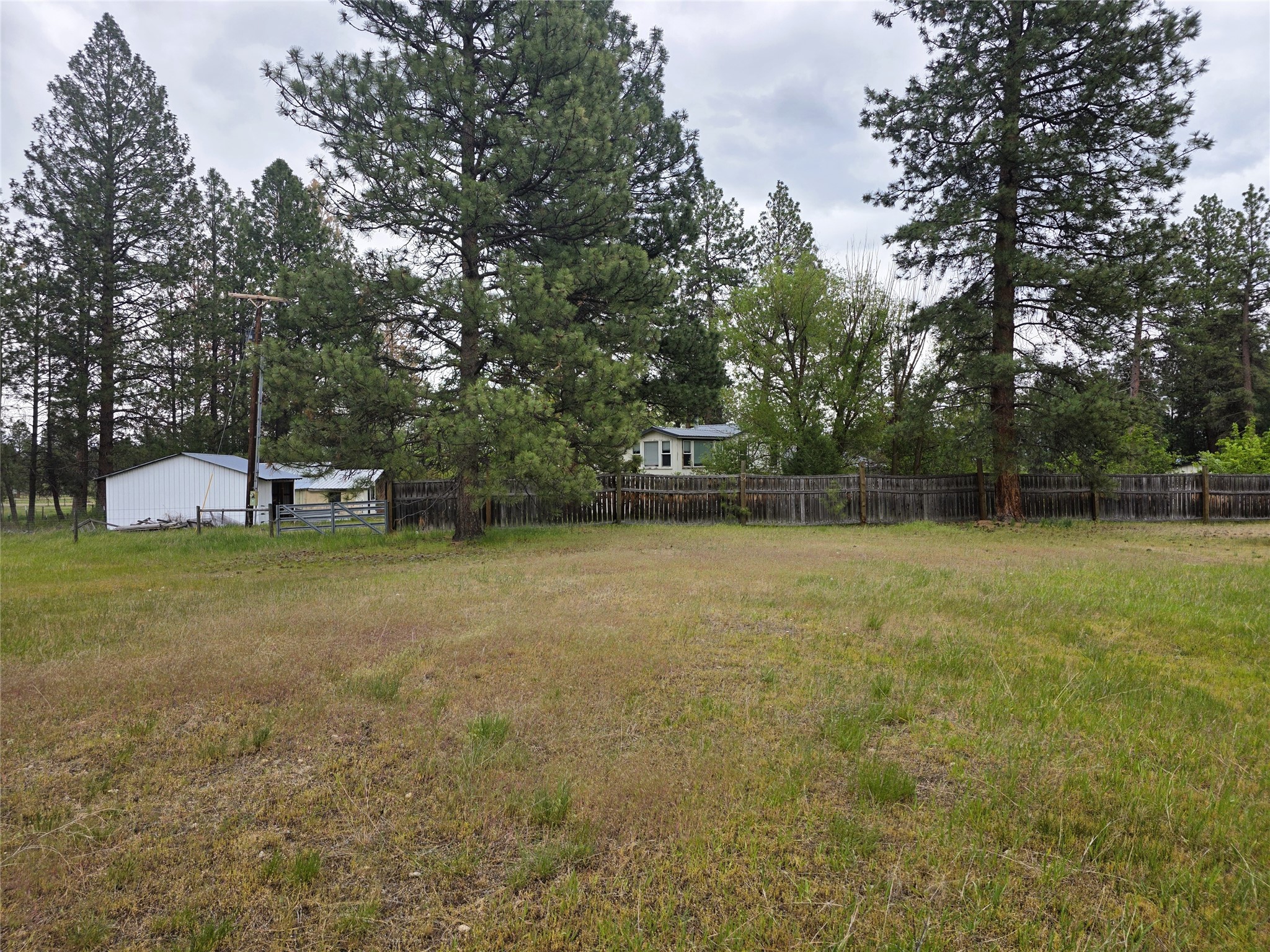 2037 Middle Bear Creek Road Property Photo 57