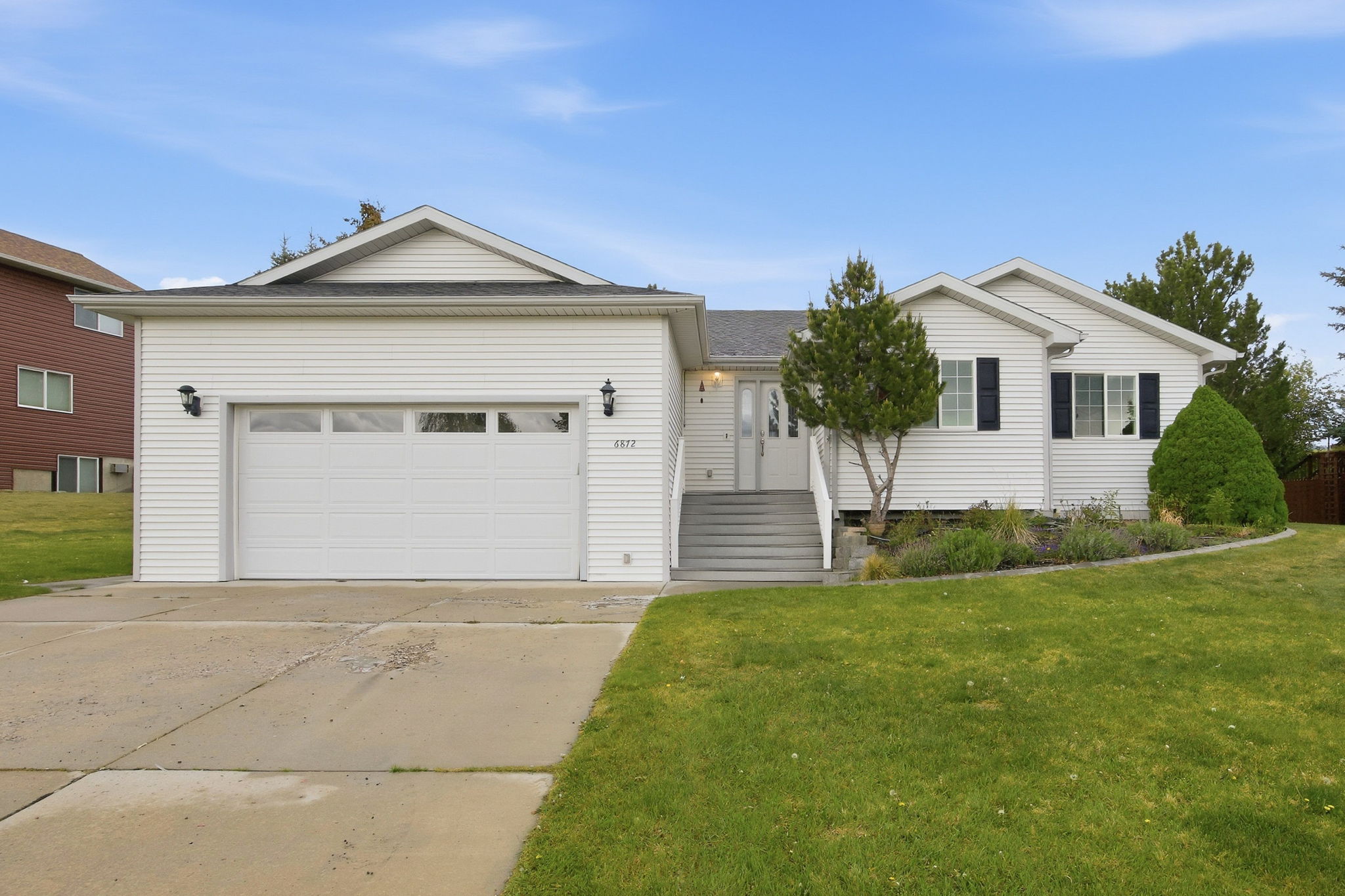6872 Joy Drive Property Photo 3