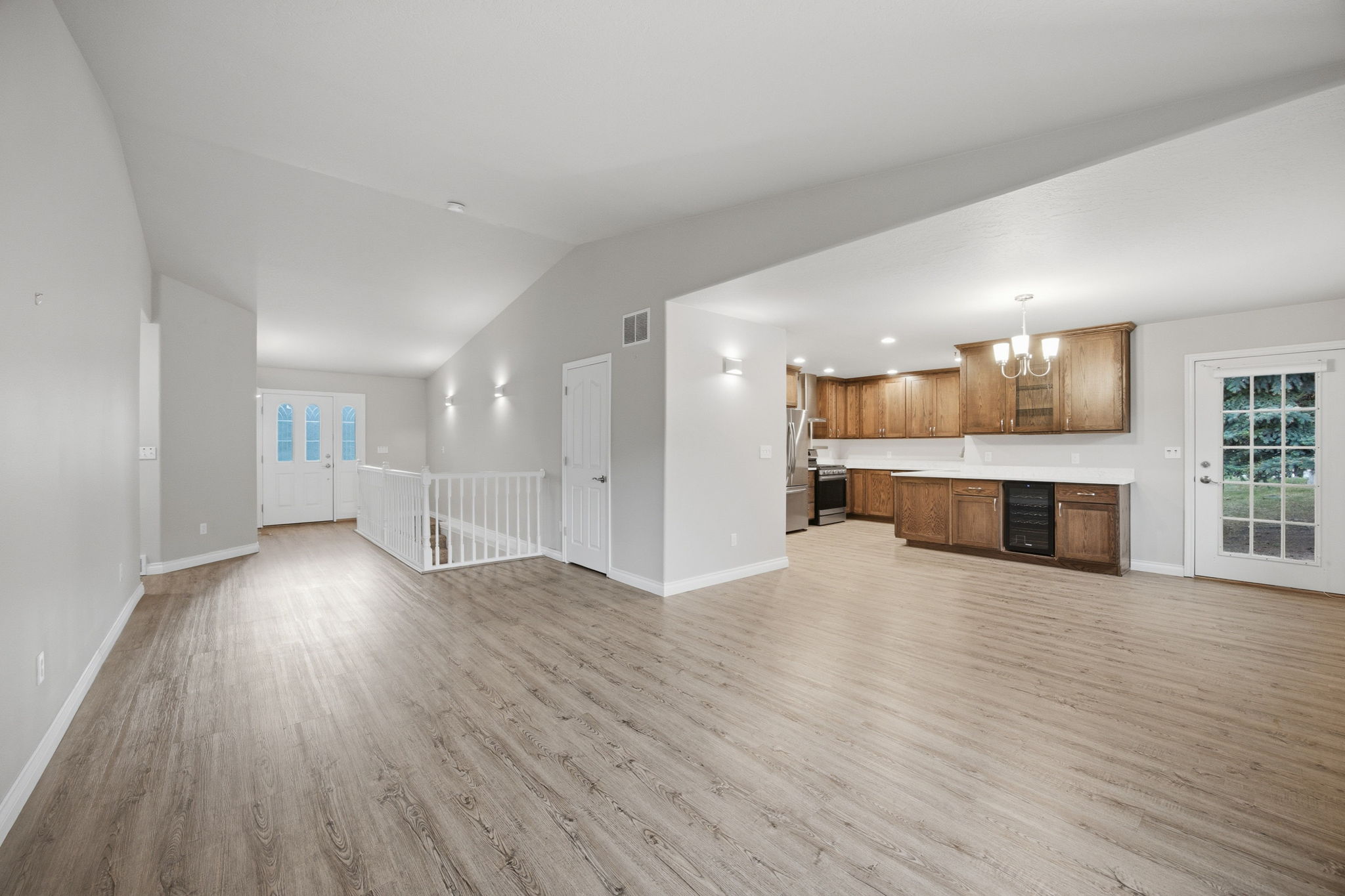6872 Joy Drive Property Photo 10