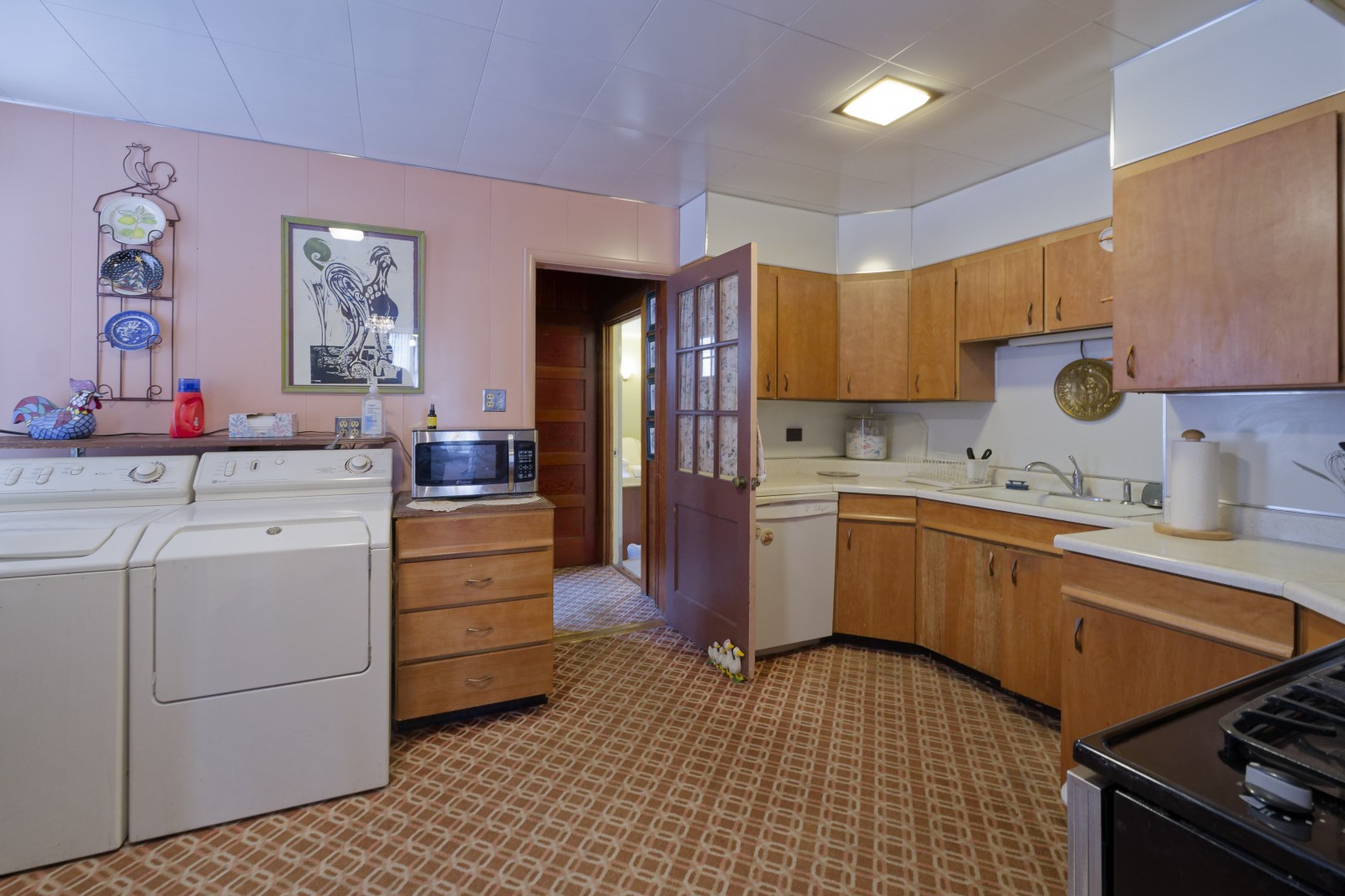 412 W Park Street Property Photo 8