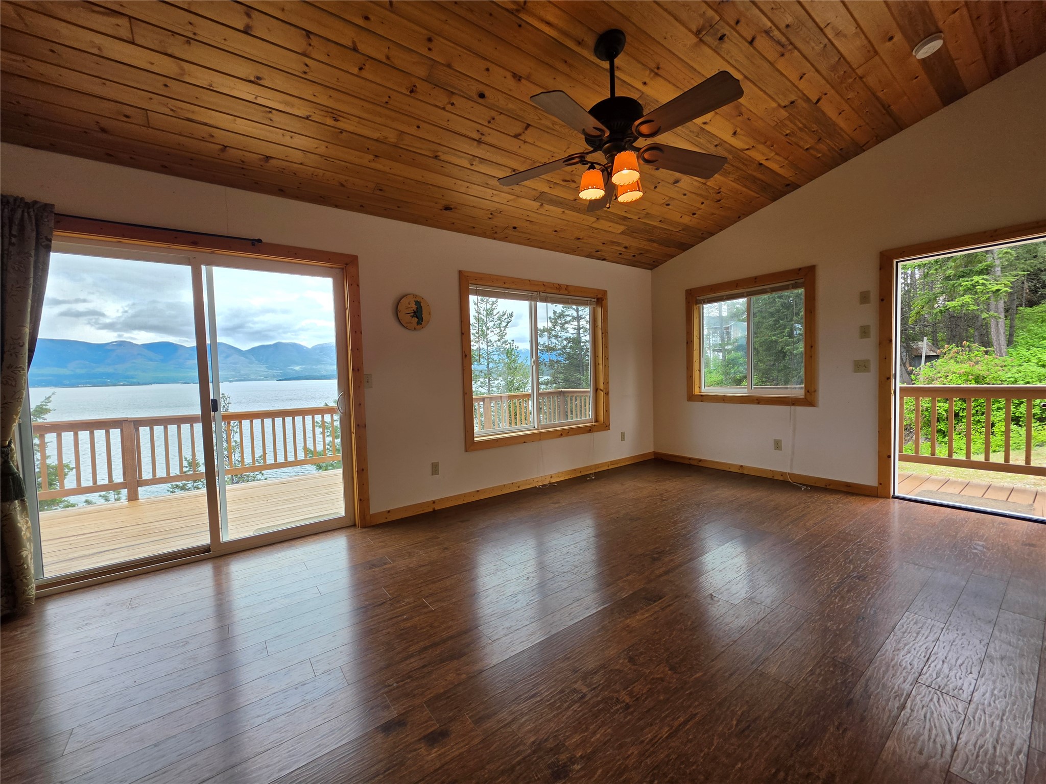 27988 E Matterhorn Road Property Photo 13