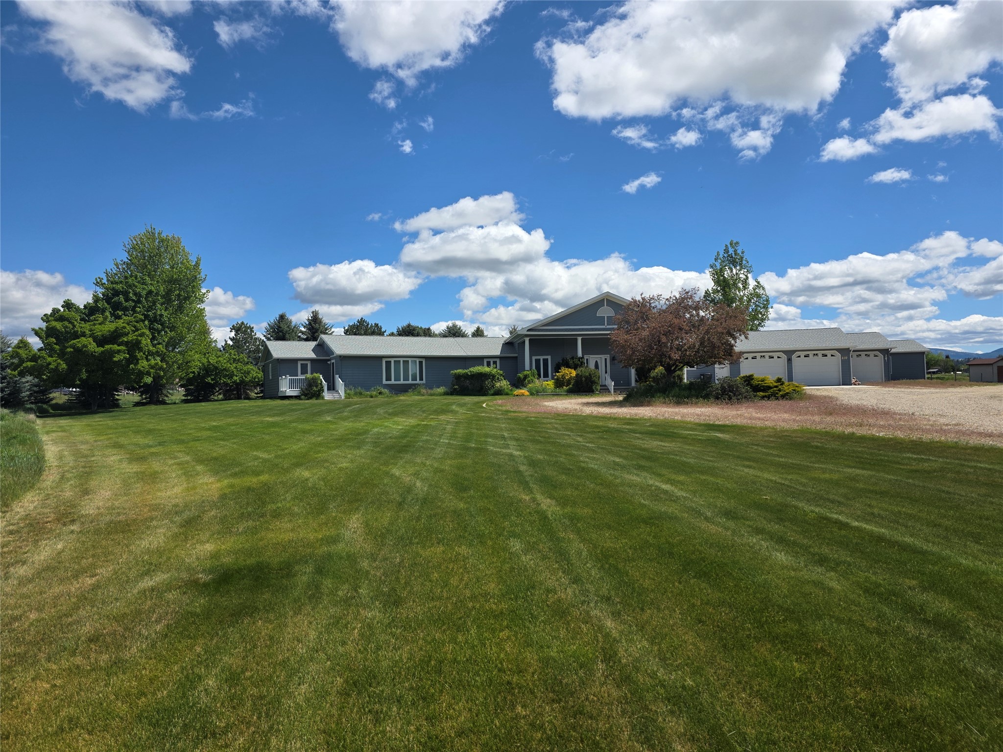 237 Eight Mile Road Property Photo 3