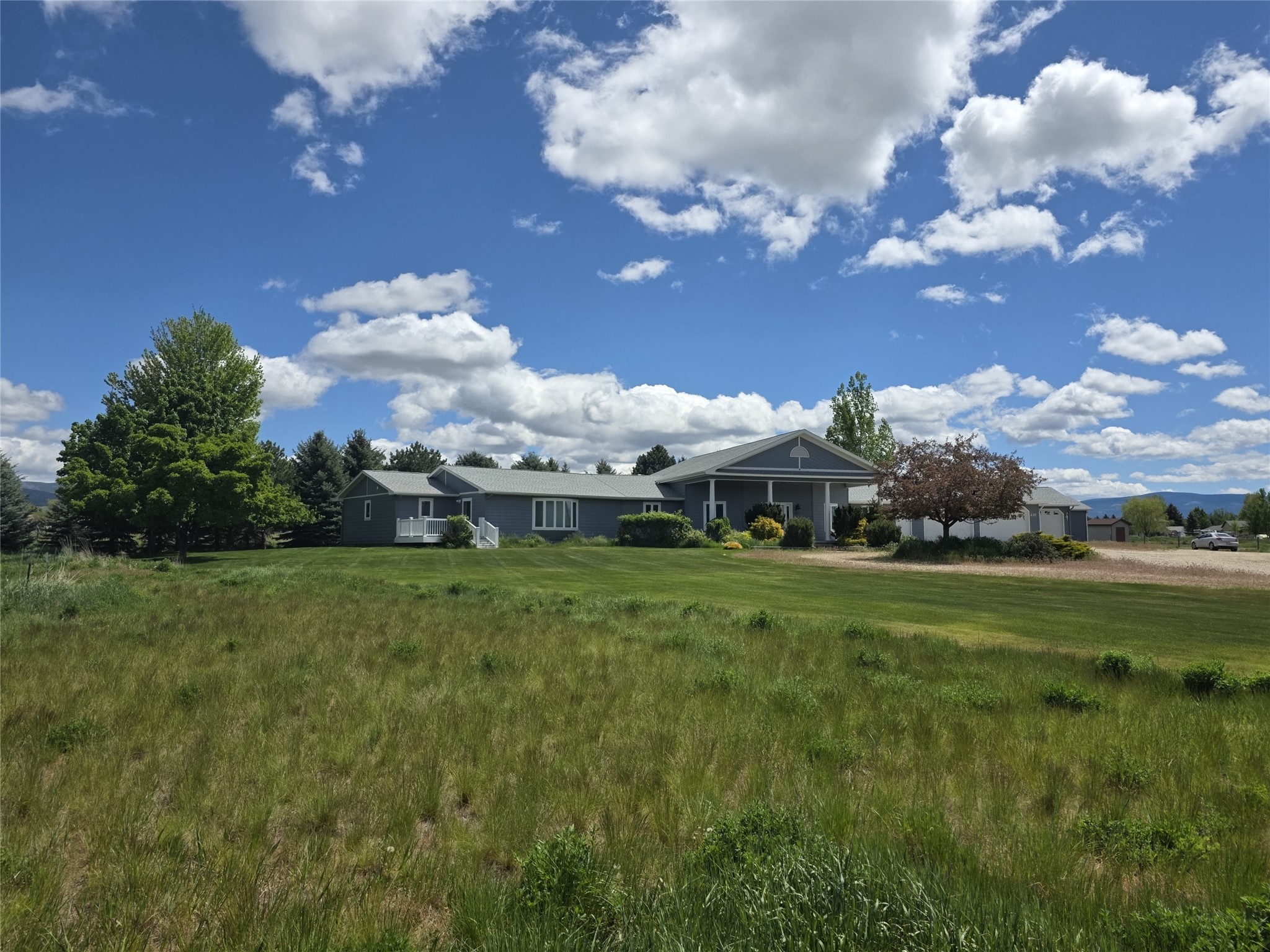 237 Eight Mile Road Property Photo 5