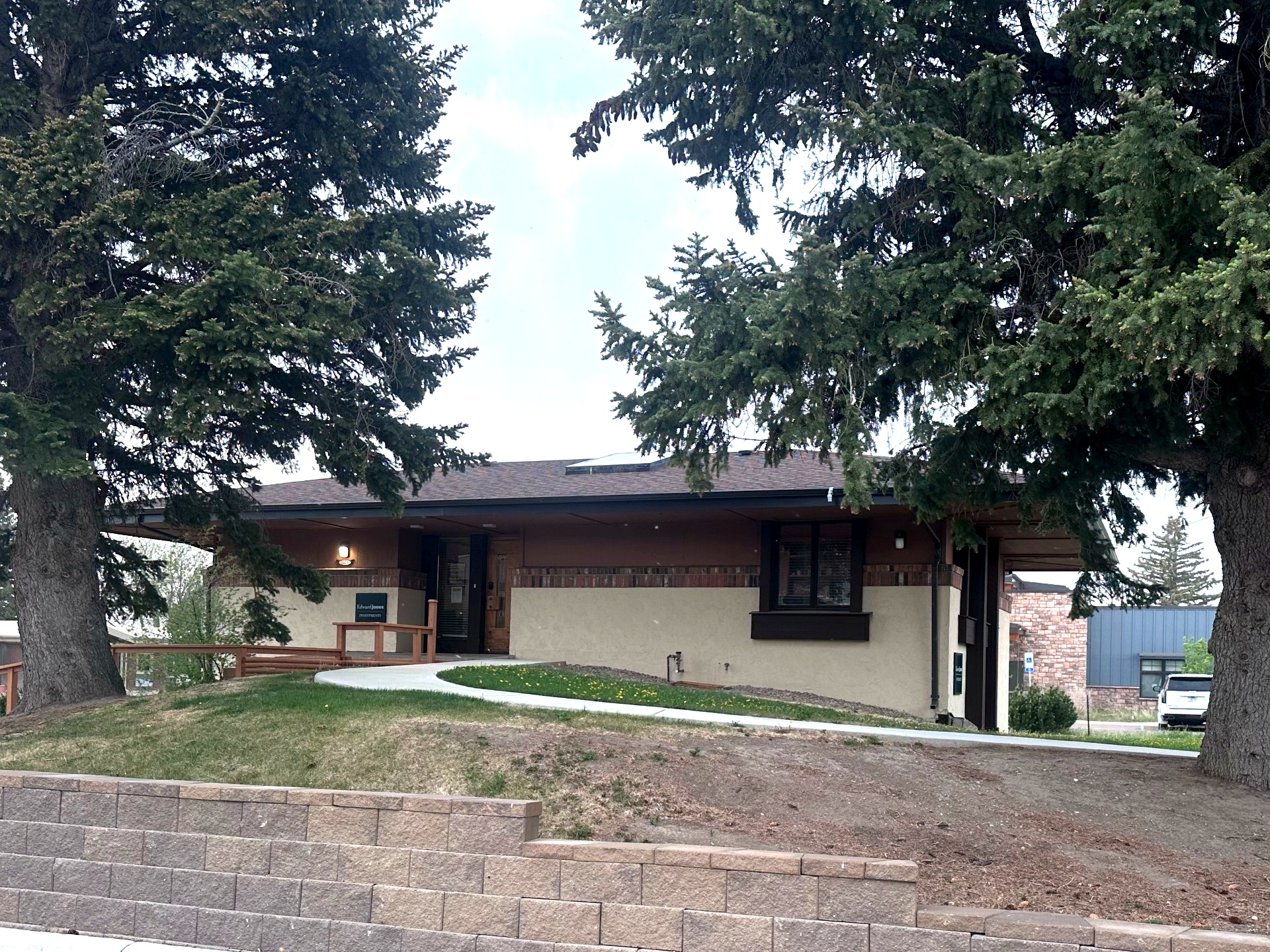 2415 13th Avenue S Property Photo 2