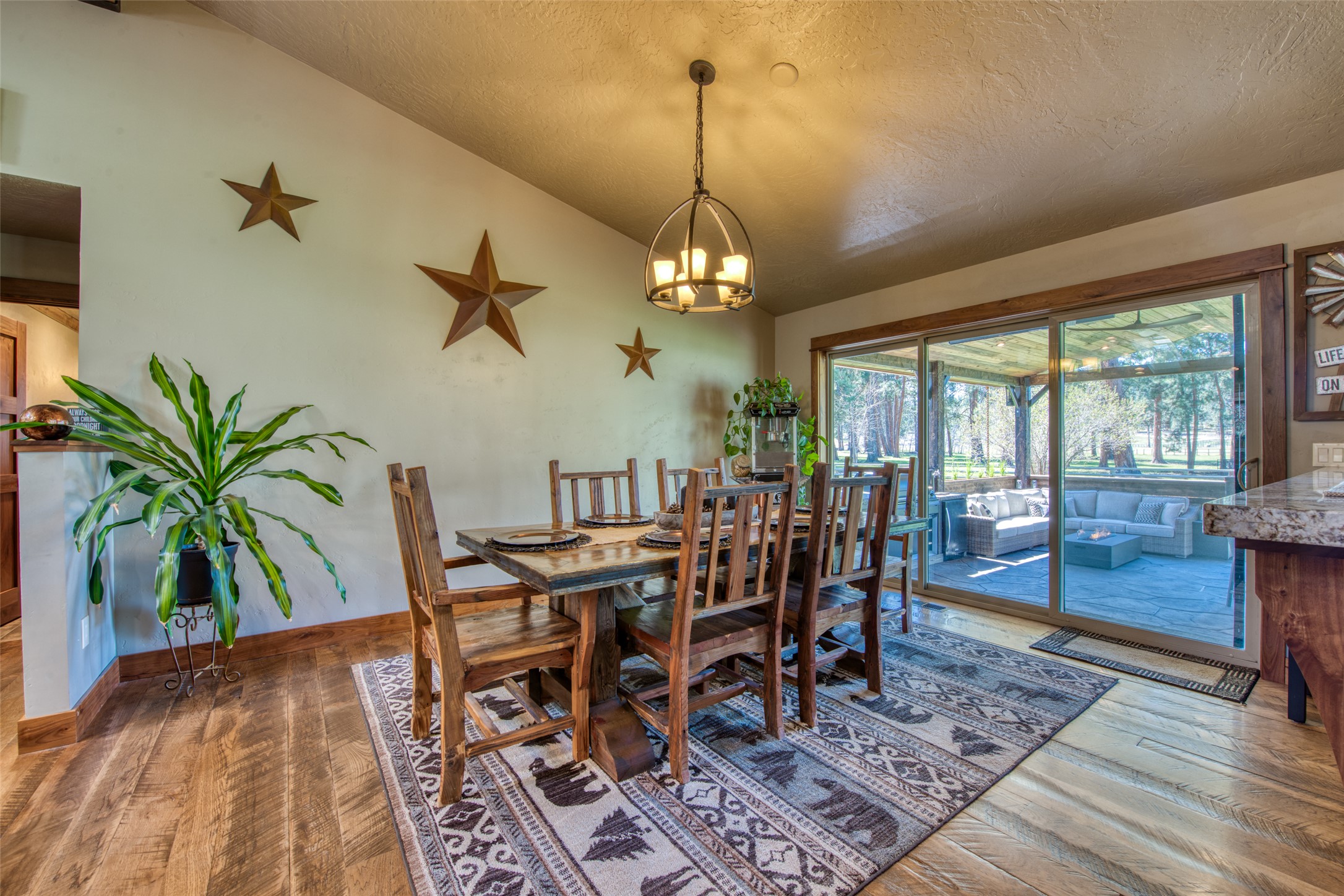 229 Camas Creek Loop Property Photo 21