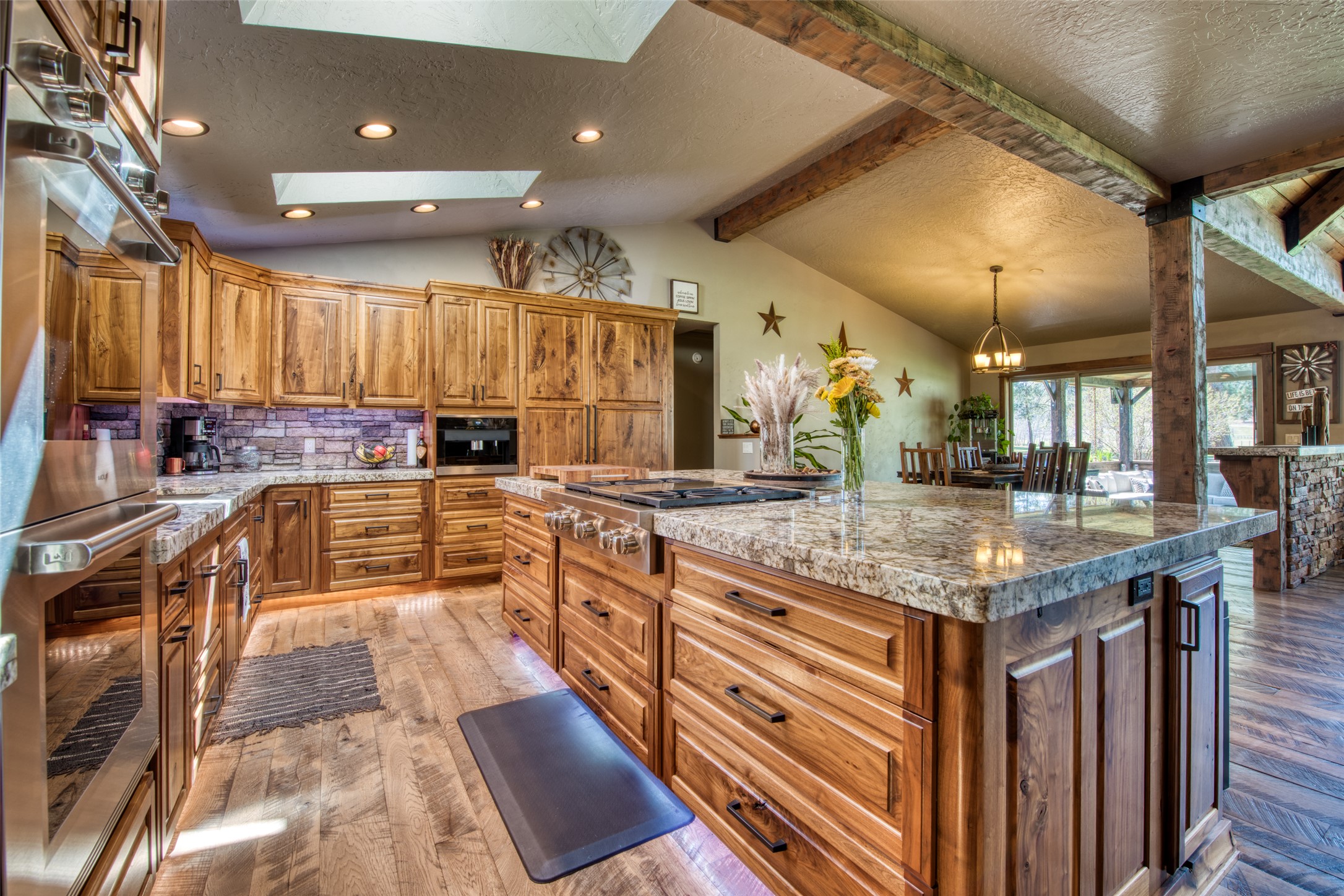 229 Camas Creek Loop Property Photo 34