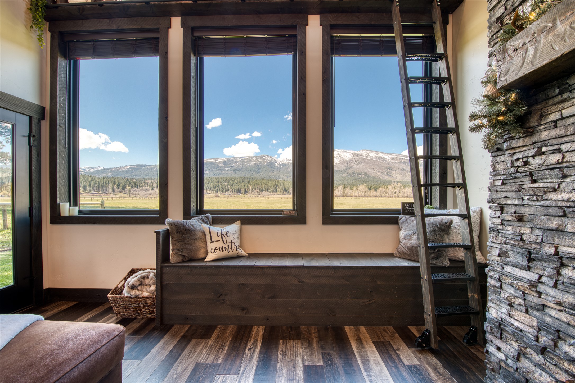 229 Camas Creek Loop Property Photo 69